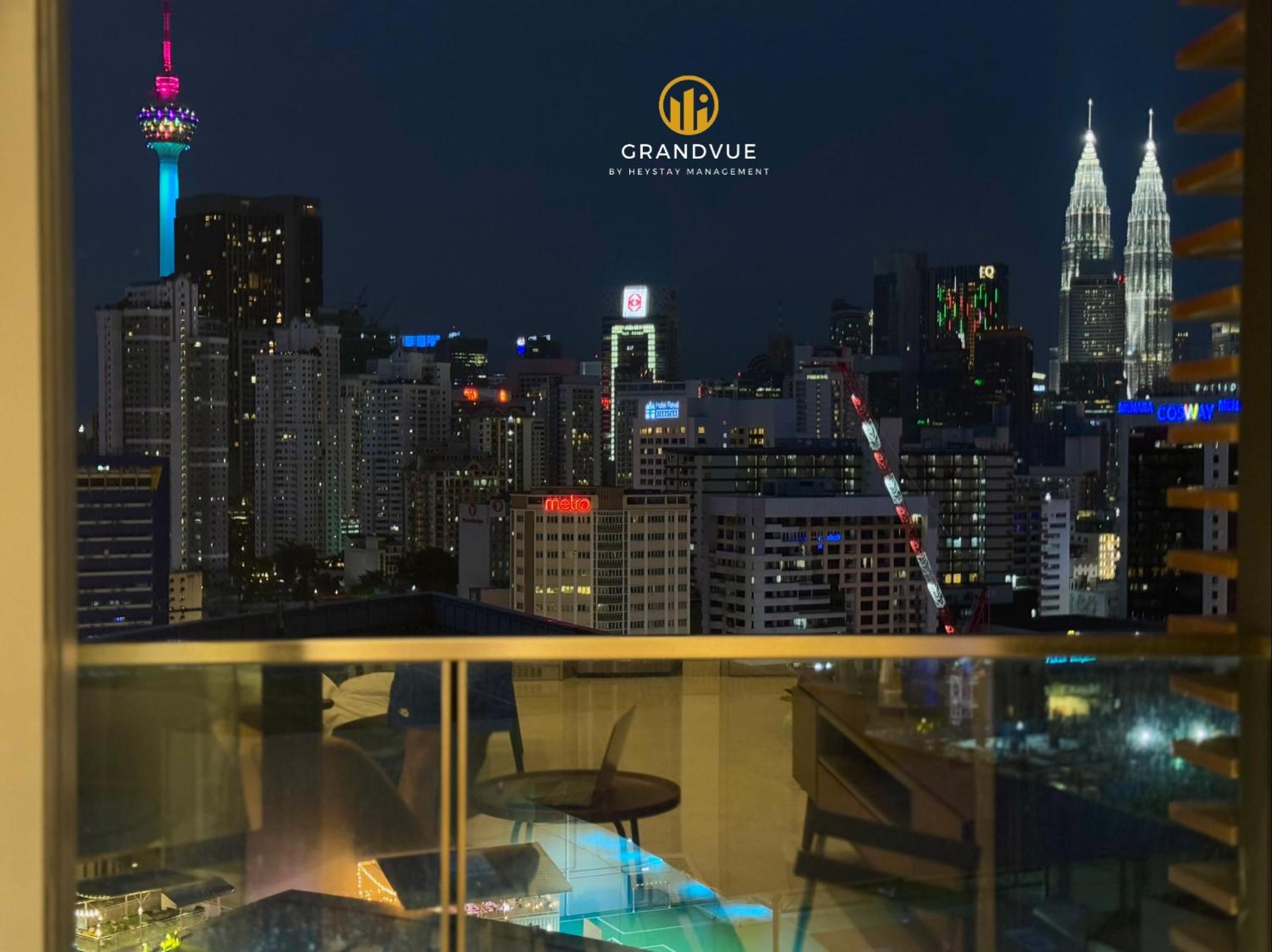 Lucentia BukitBintang KlccView InfinityPool By HeyStay Management