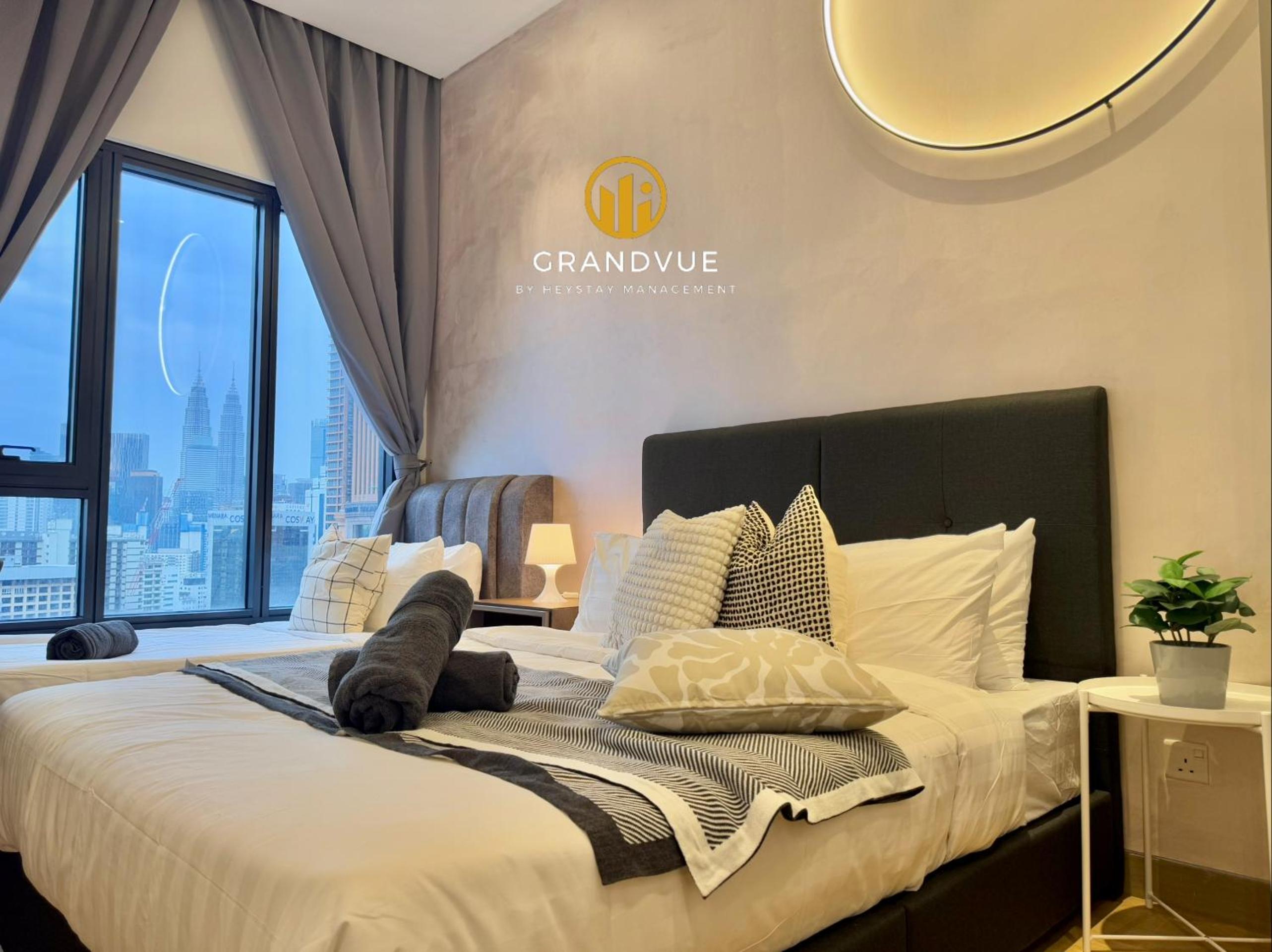 Lucentia BukitBintang KlccView InfinityPool By HeyStay Management