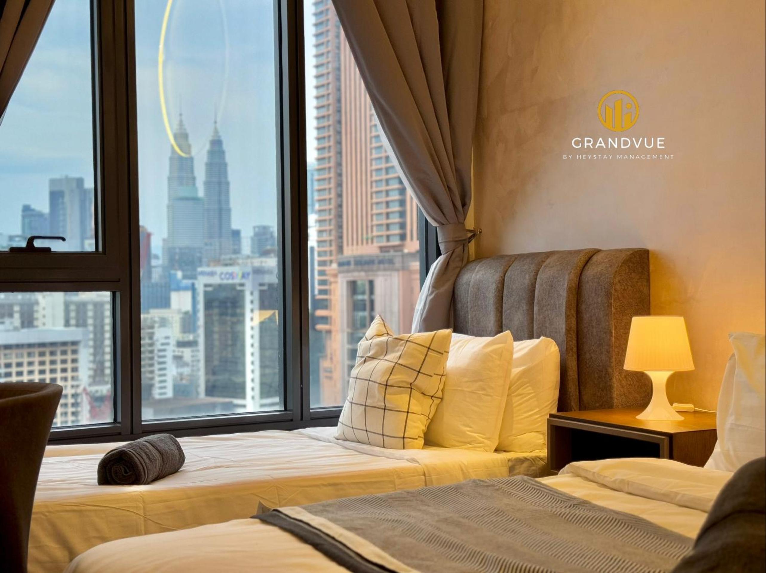 Lucentia BukitBintang KlccView InfinityPool By HeyStay Management