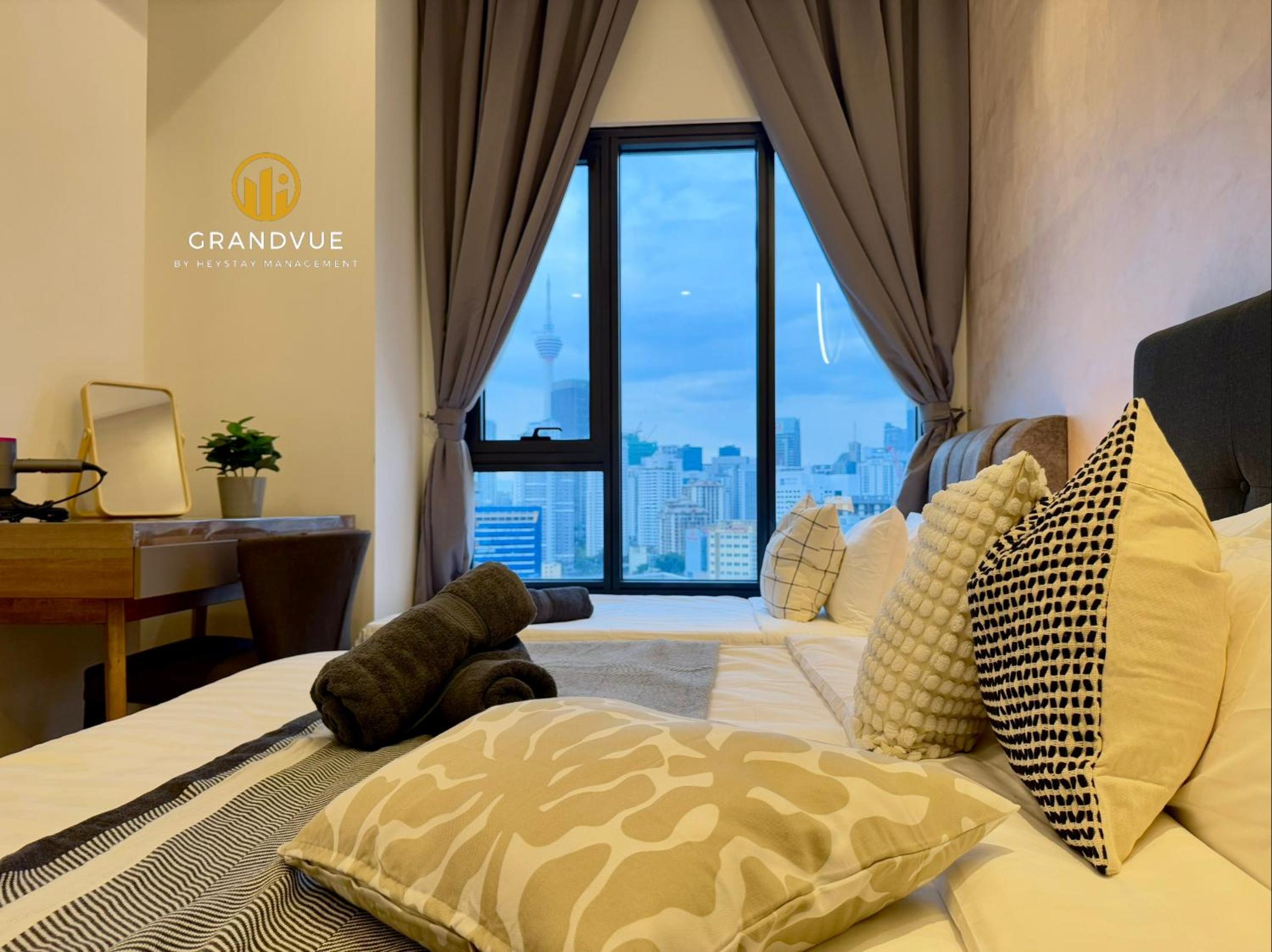 Lucentia BukitBintang KlccView InfinityPool By HeyStay Management