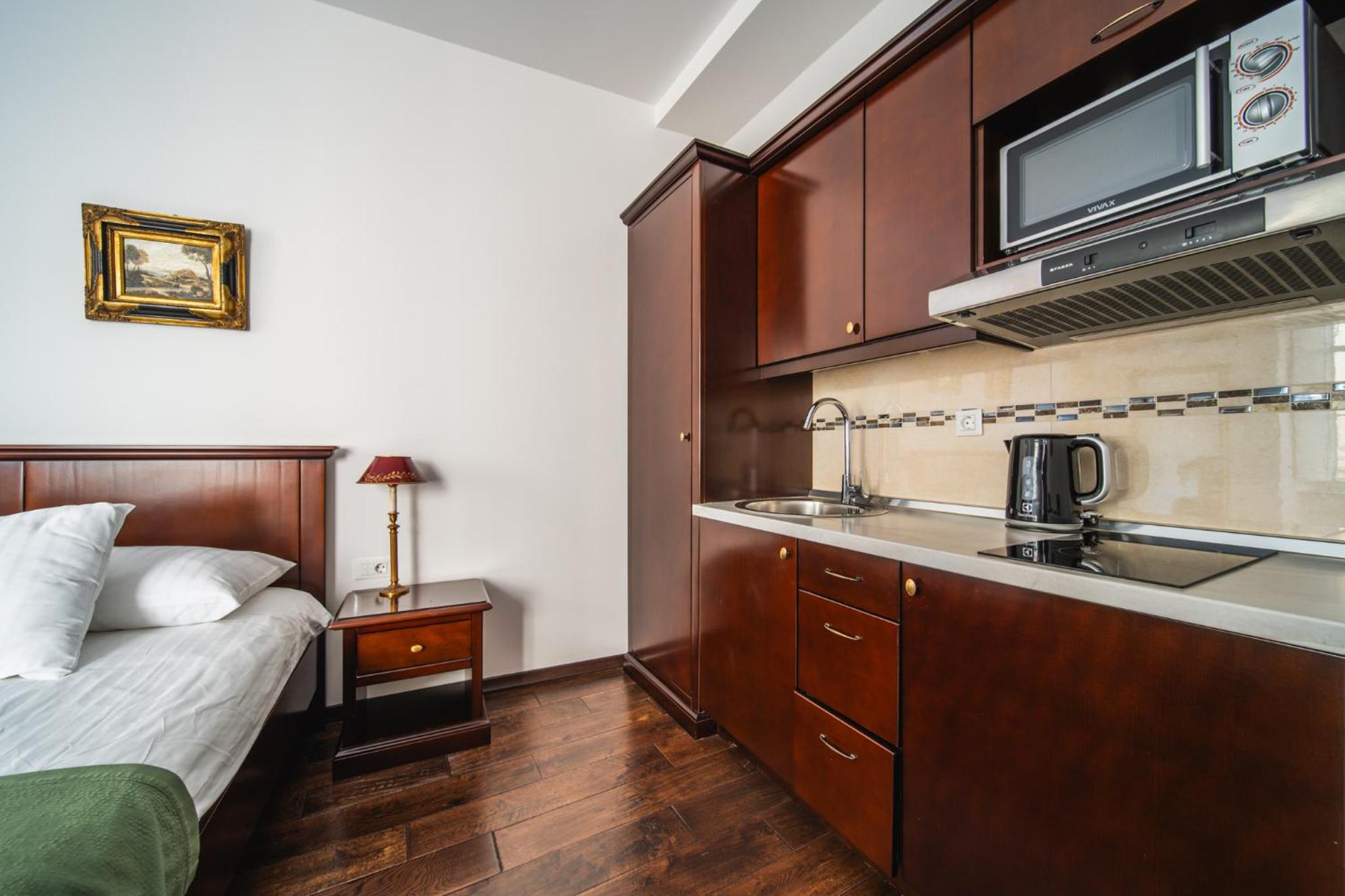 SUNce Palace Apartments with free offsite parking