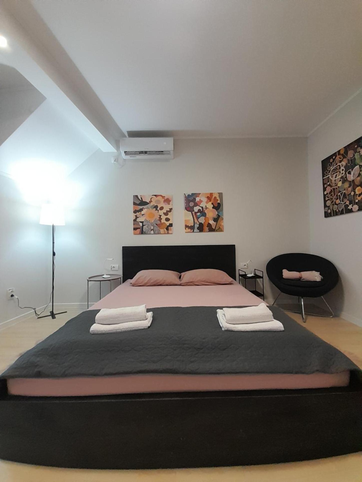 Cool & Cozy Center