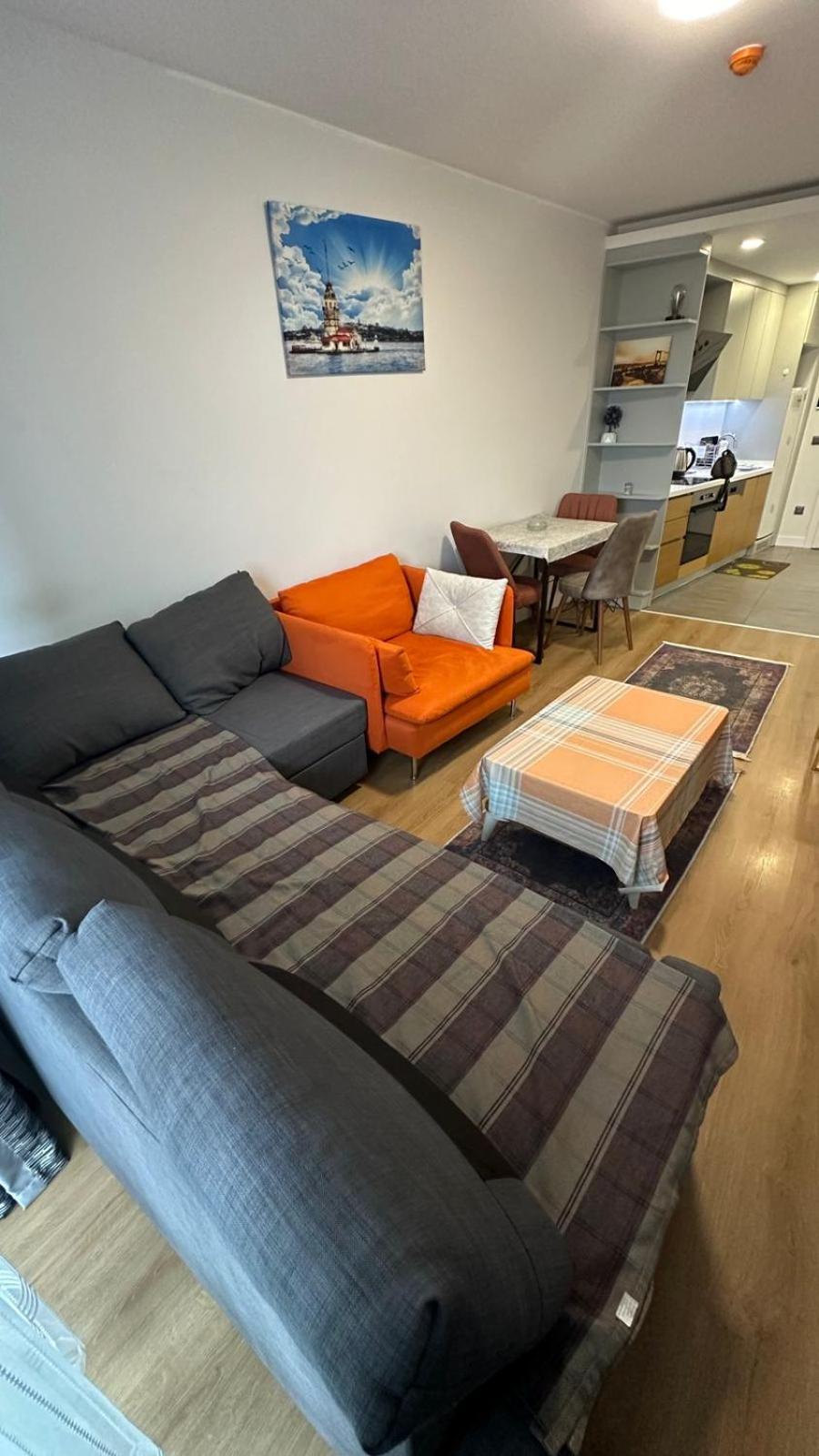 Kristal Suites