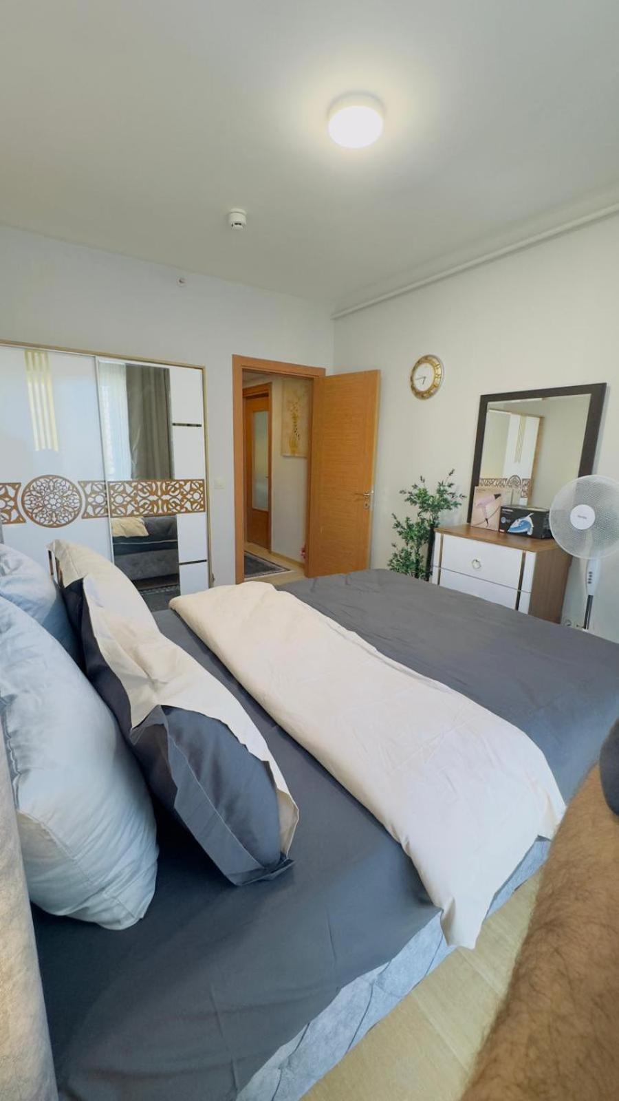 Kristal Suites
