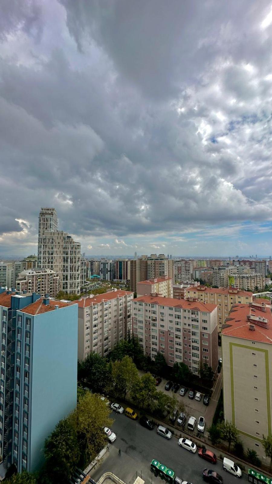 Kristal Suites