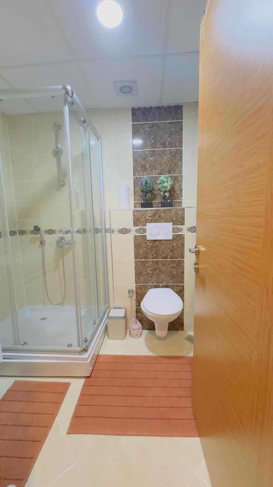Kristal Suites
