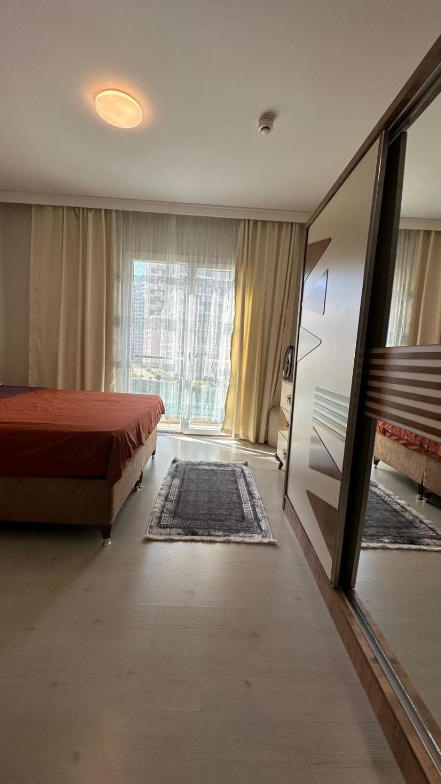 Kristal Suites