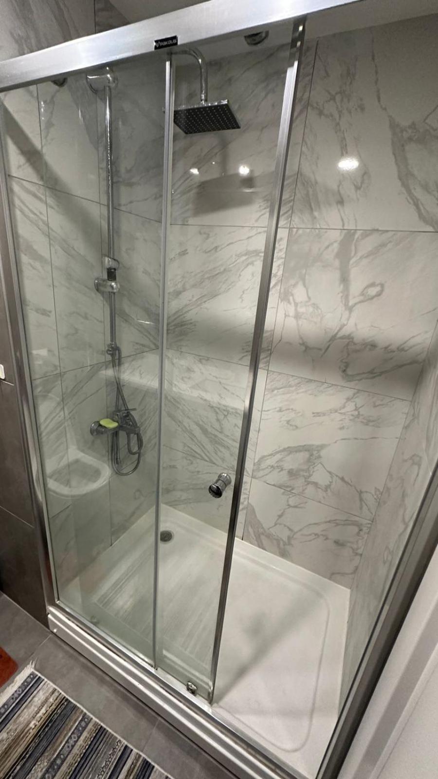 Kristal Suites