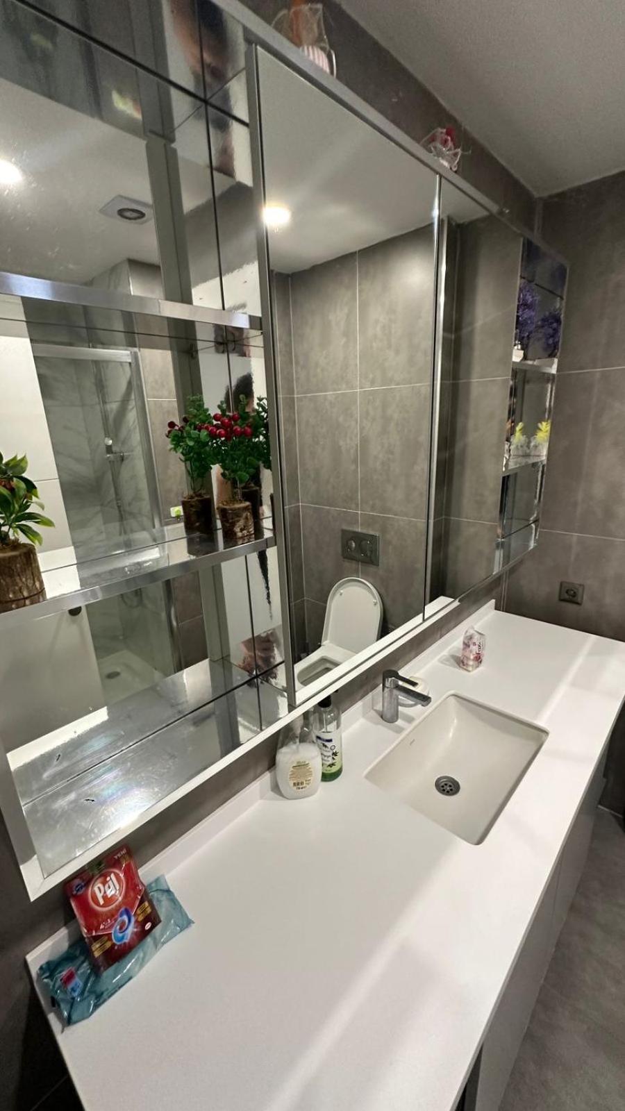 Kristal Suites