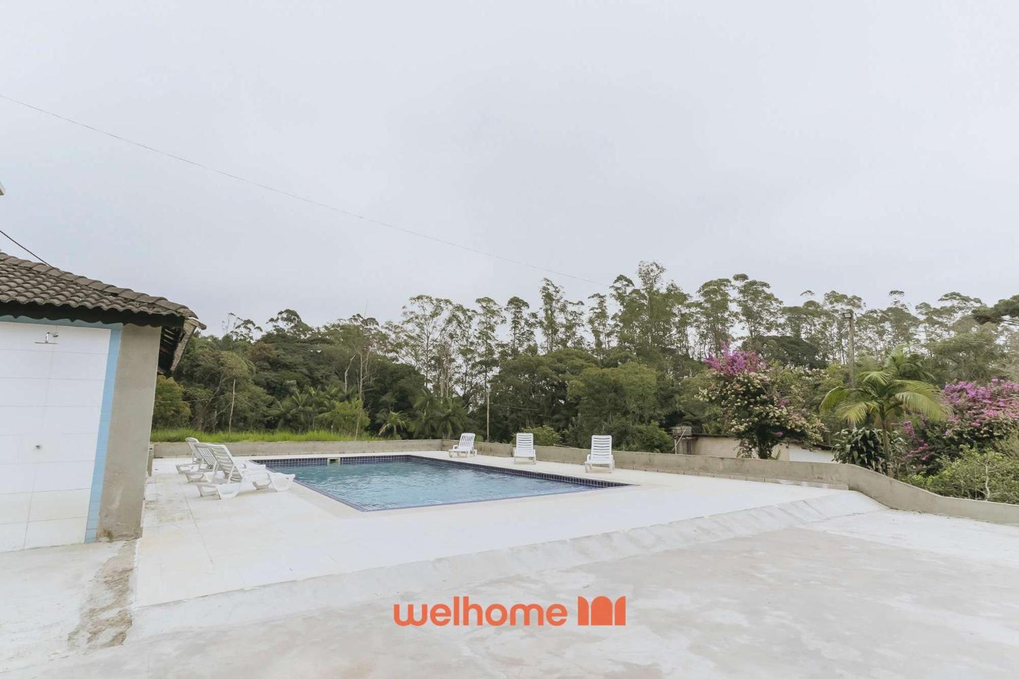 Casa em Parelheiros com Piscina e Churrasqueira