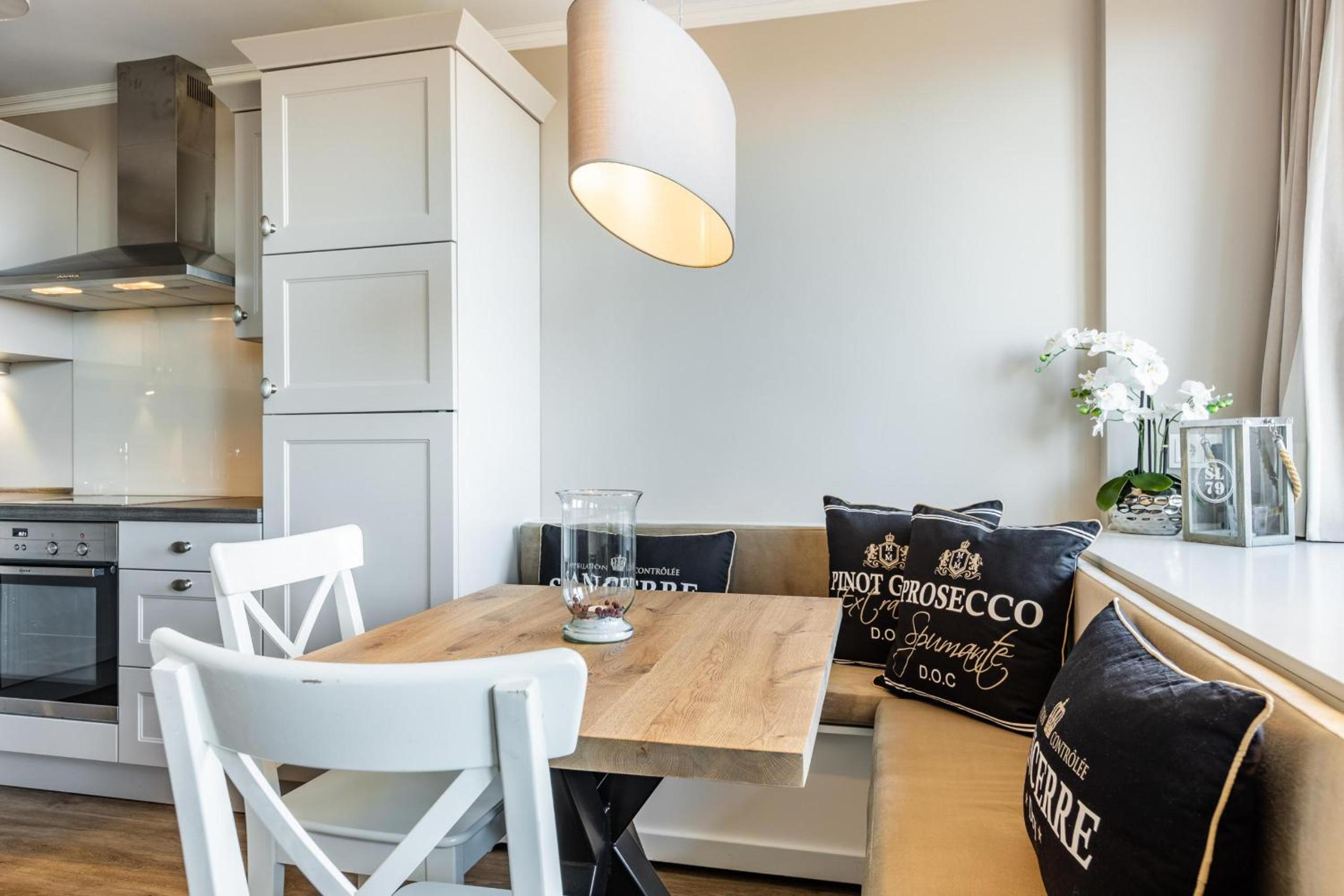 Ferienwohnung Kliffsand 17 urlauben unter Reet mit Meerblick in Kampen, Sylt