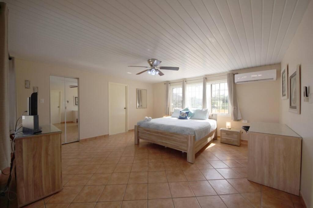 Palm Beach Sunset Villa