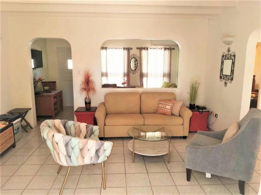 Palm Beach Cunucu villa