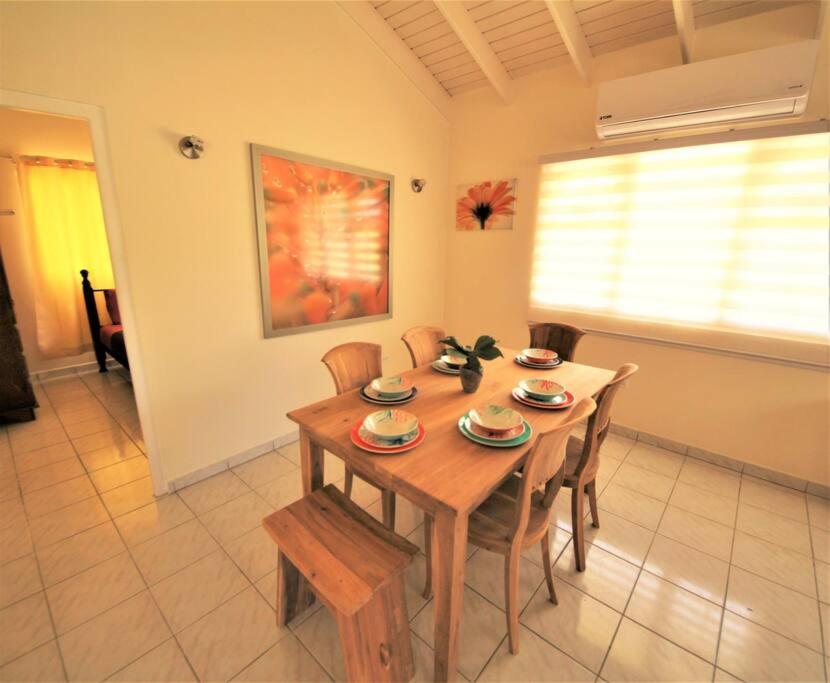 Palm Beach Cunucu villa