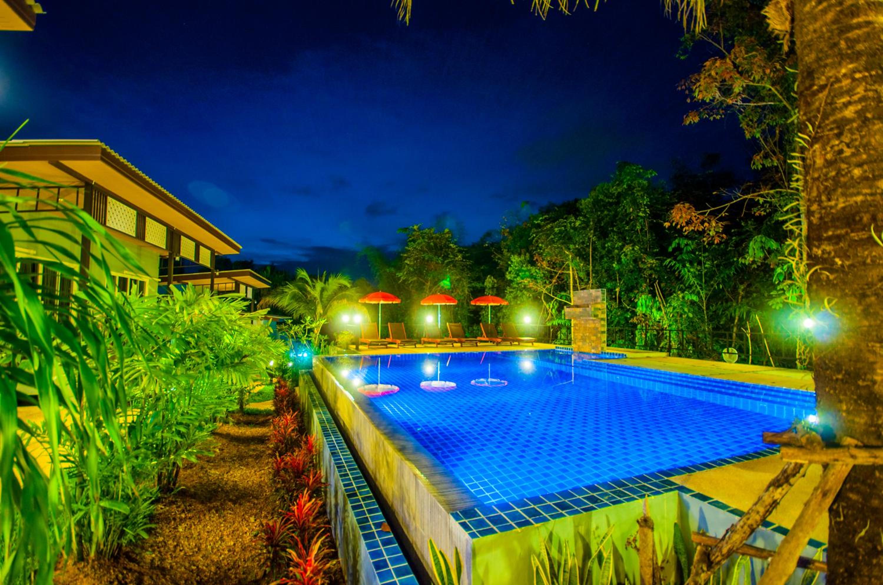 Chomphu Resort
