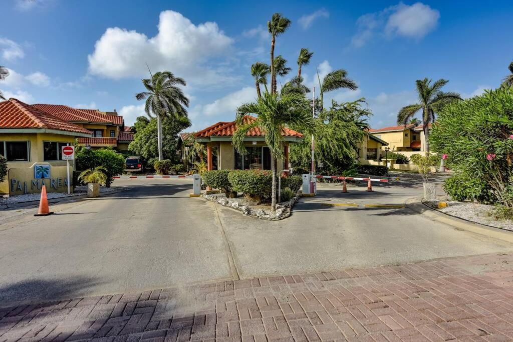 Palma Real 69 - Palm Beach 2 bedrooms Condo