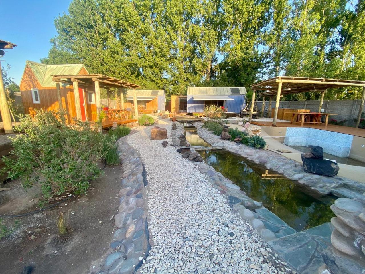 Stone Tiny Houses, relax en la tierra del Malbec
