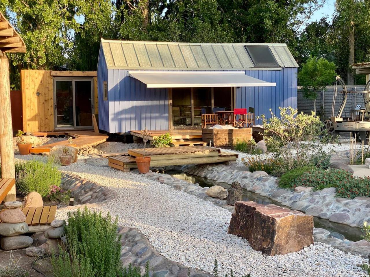 Stone Tiny Houses, relax en la tierra del Malbec