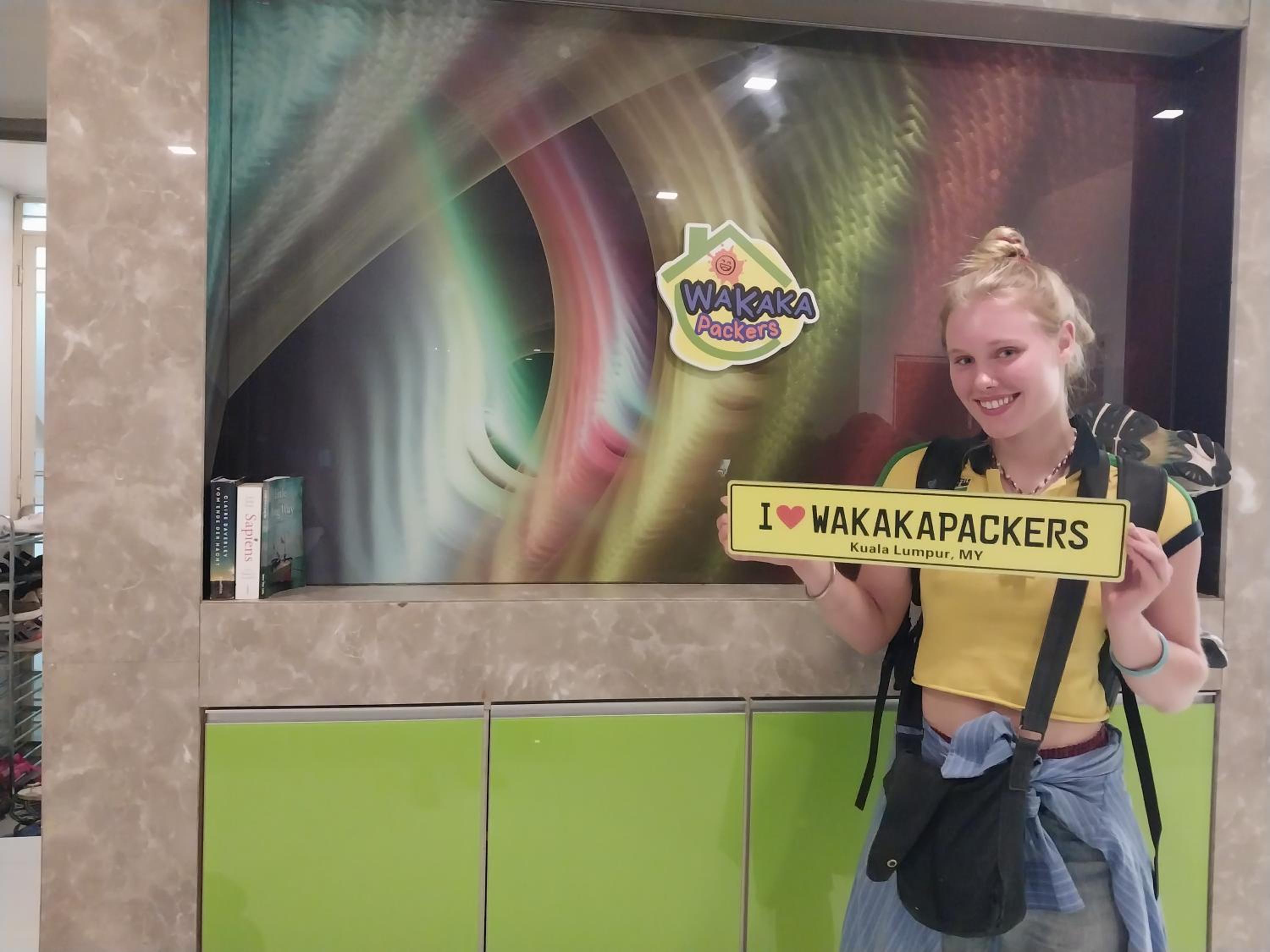 WakakaPackers