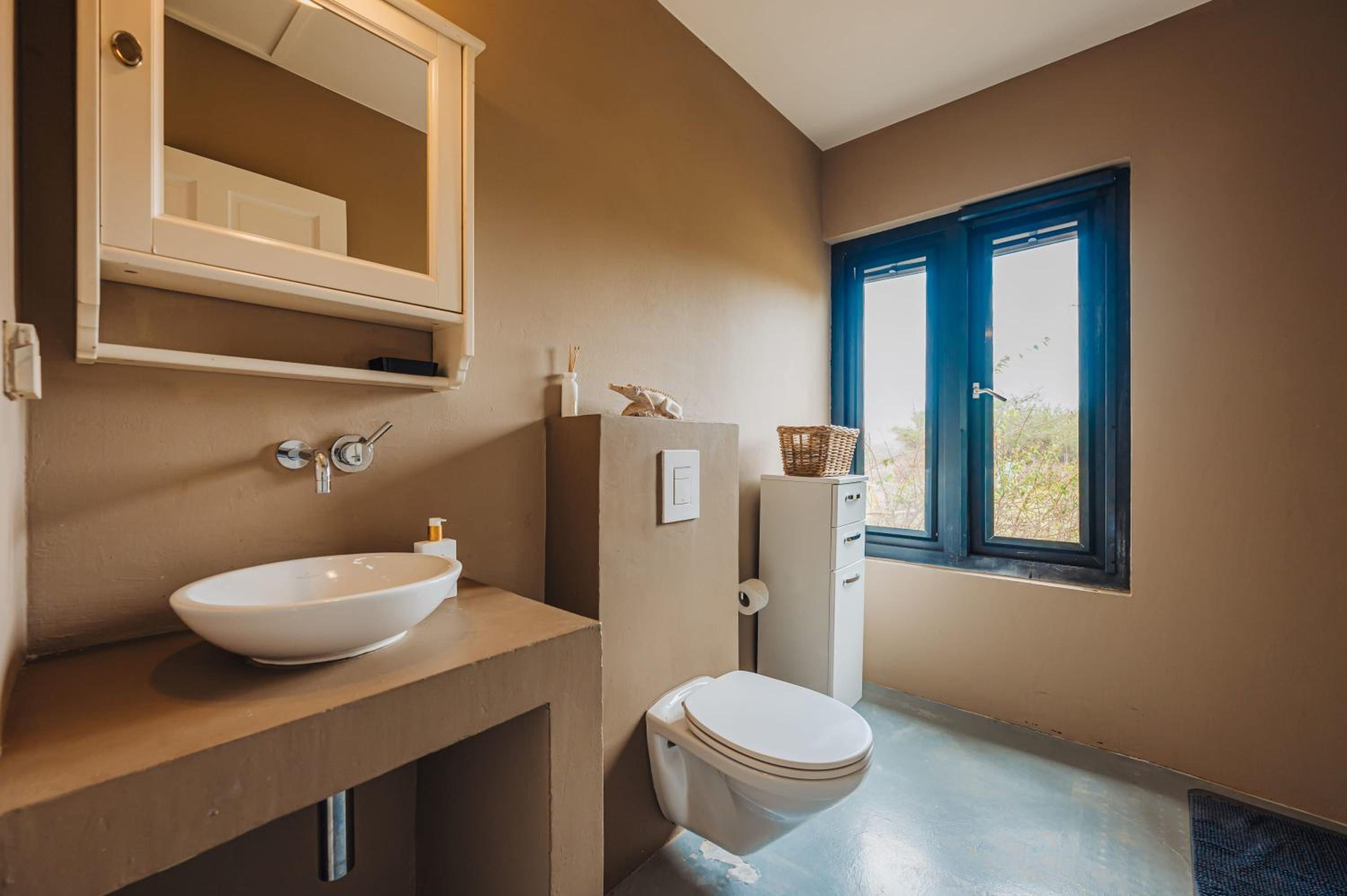 Sea Breeze Villa - Located within Tierra del Sol