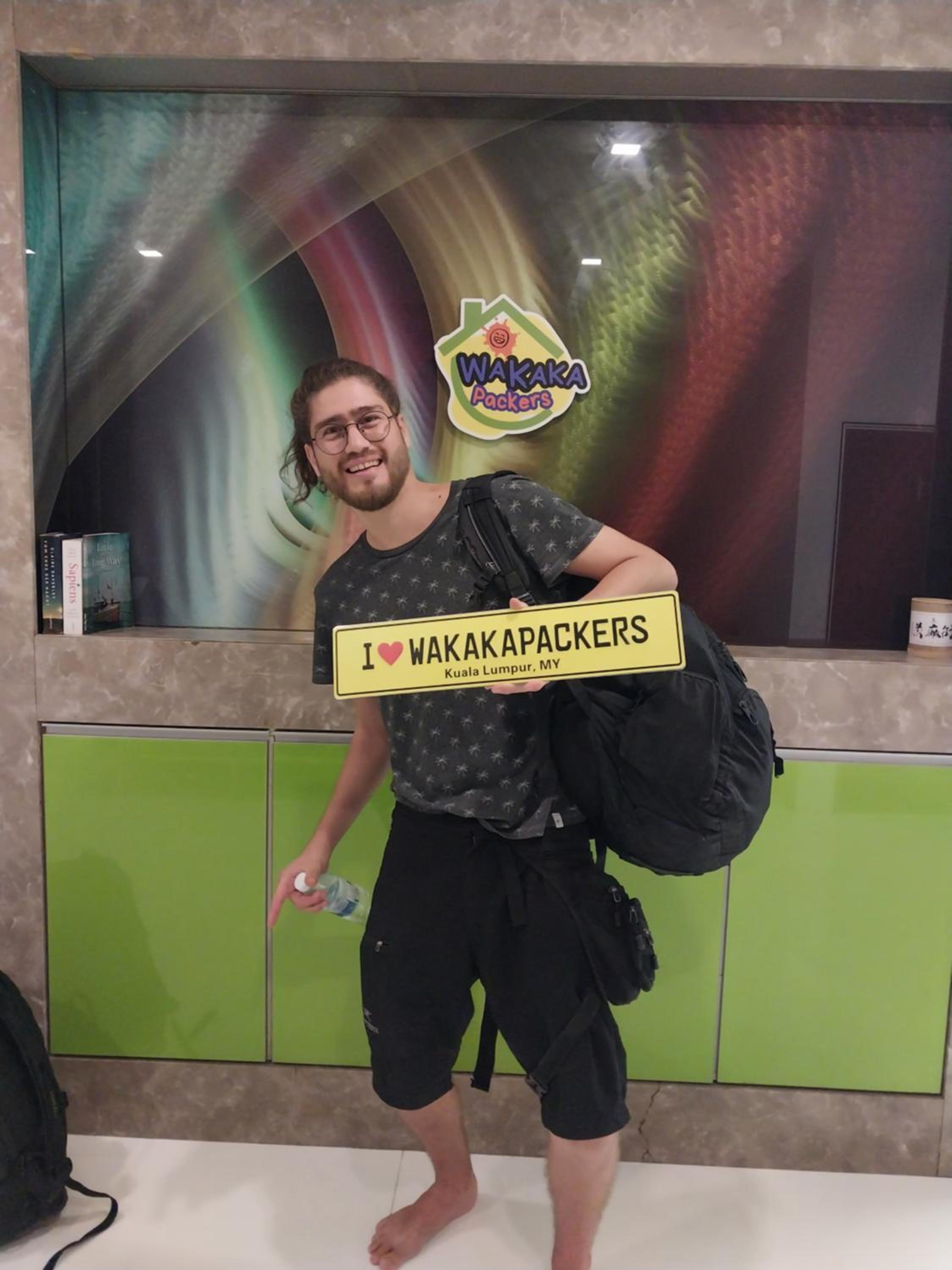 WakakaPackers