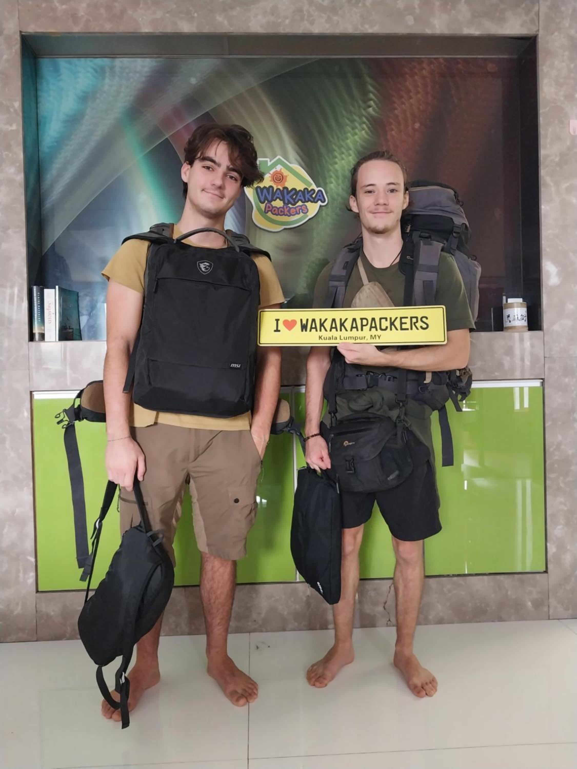 WakakaPackers