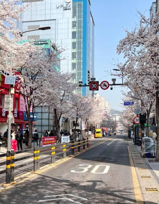 yudarly stay #Ewha #Sinchon #Hongdae5min #3rooms view 4