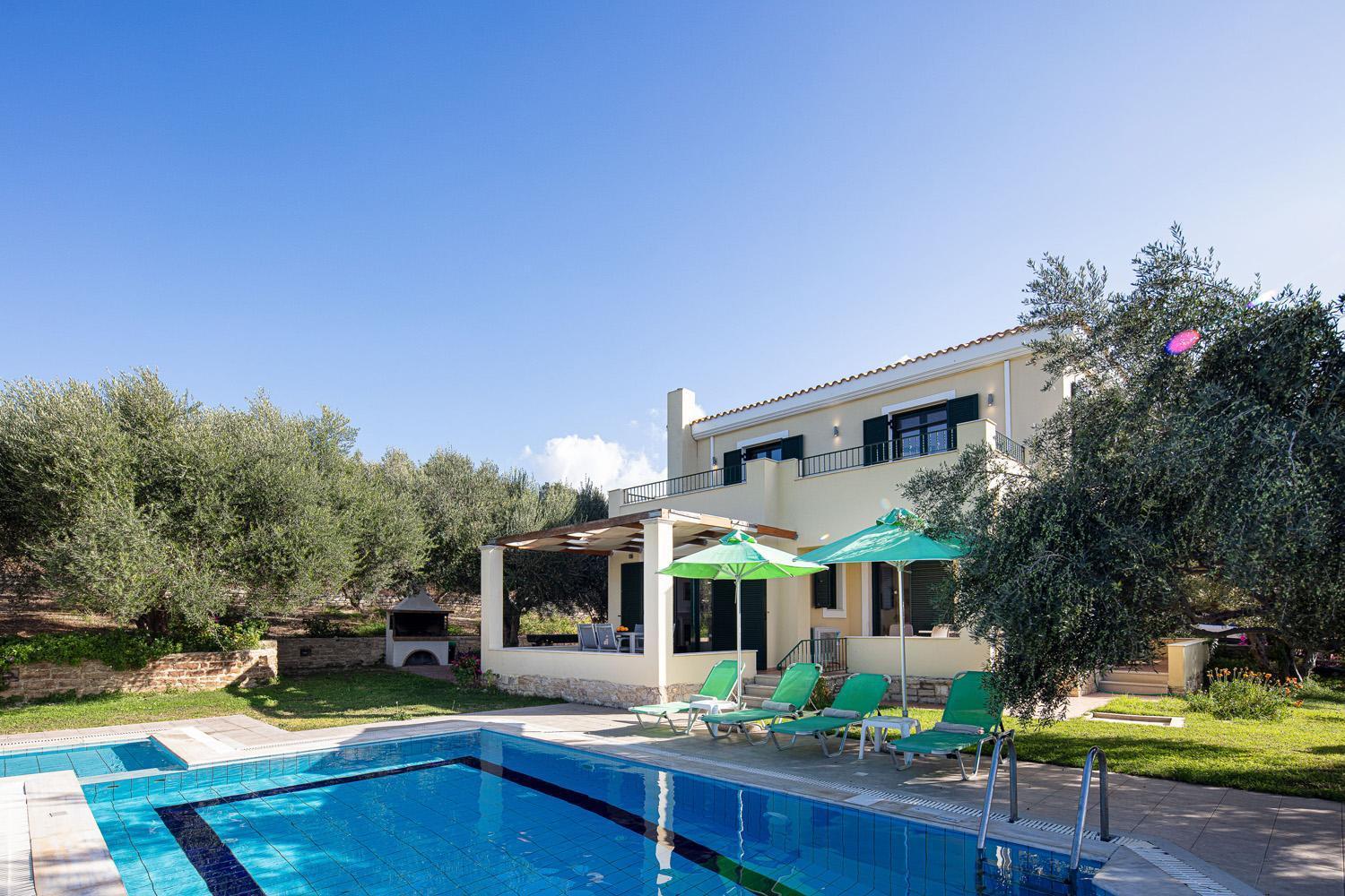Villa Eleni Helios