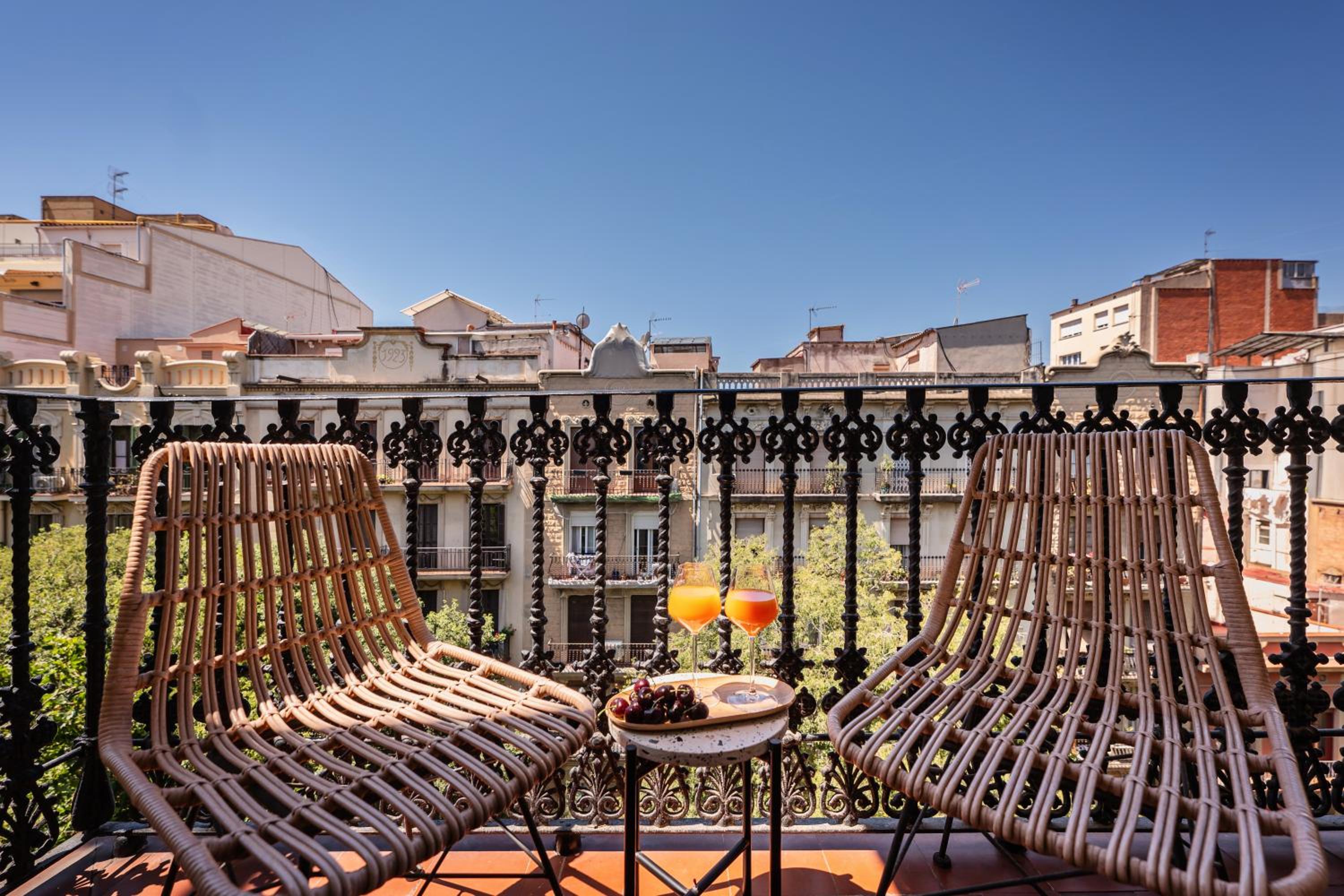 Sweett - The Roca House