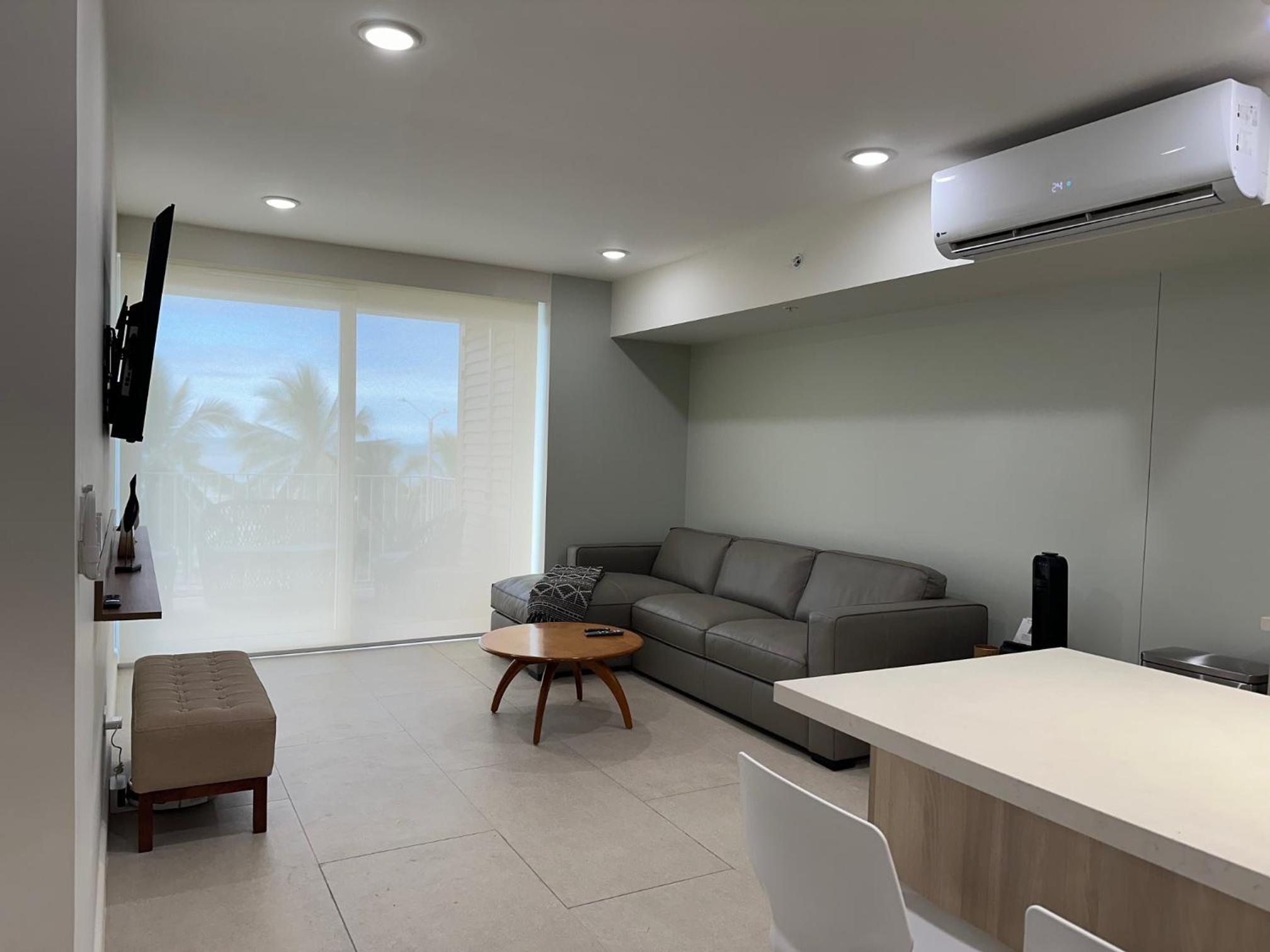 OCEAN FRONT 1 bed 