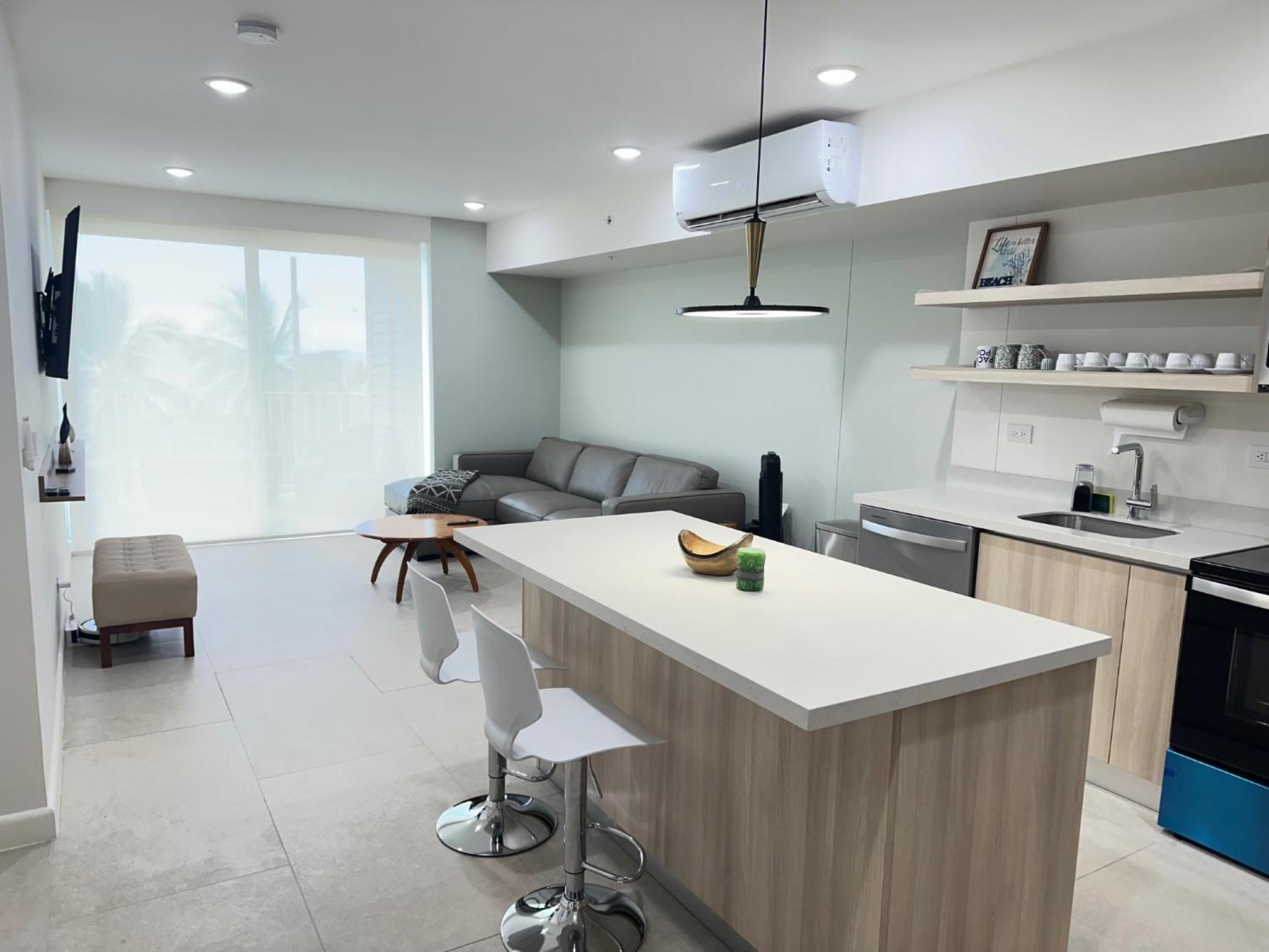 OCEAN FRONT 1 bed 