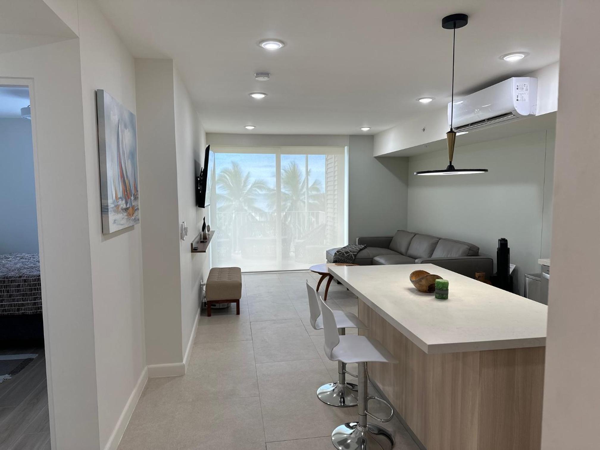 OCEAN FRONT 1 bed 