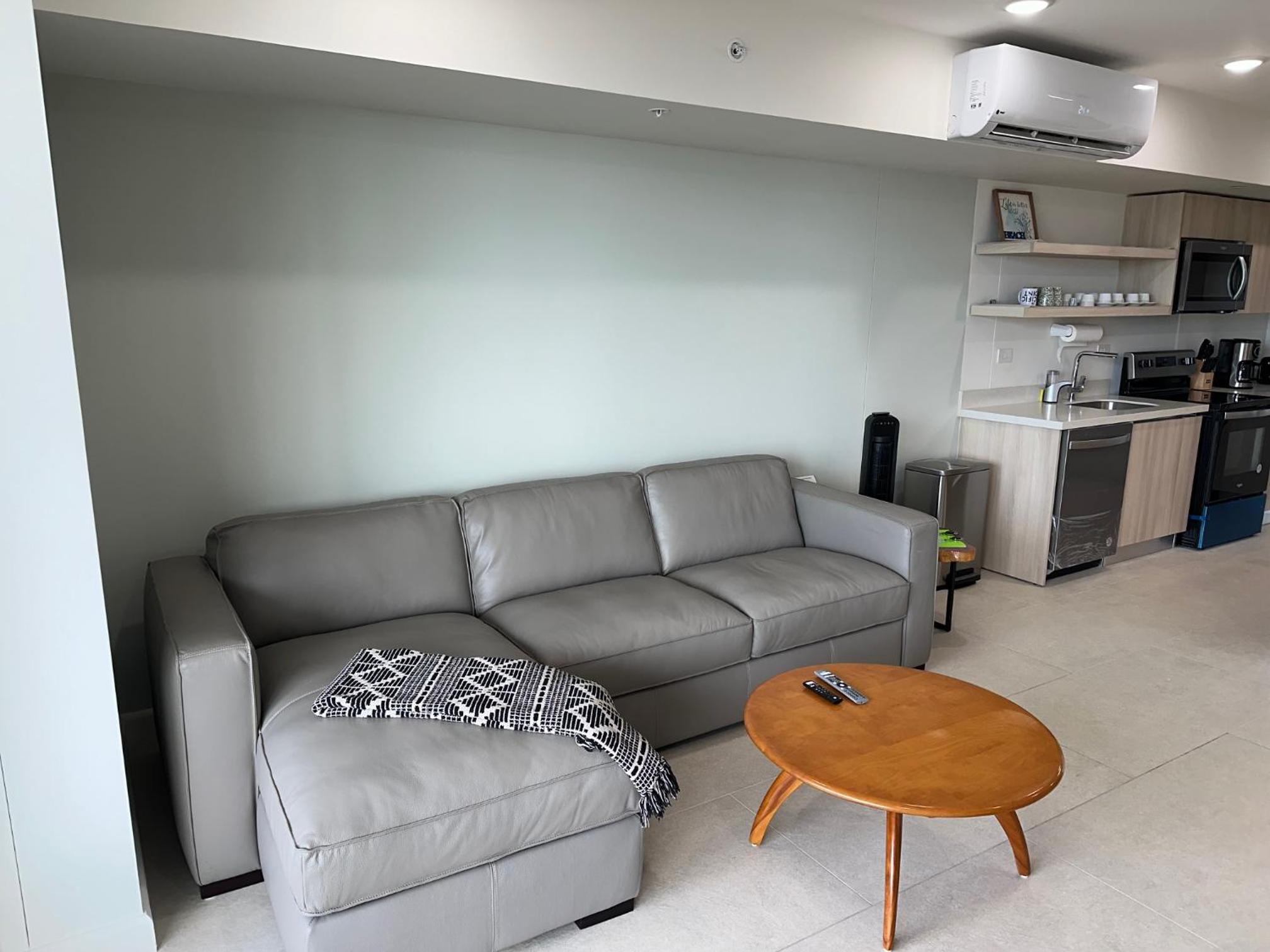 OCEAN FRONT 1 bed 