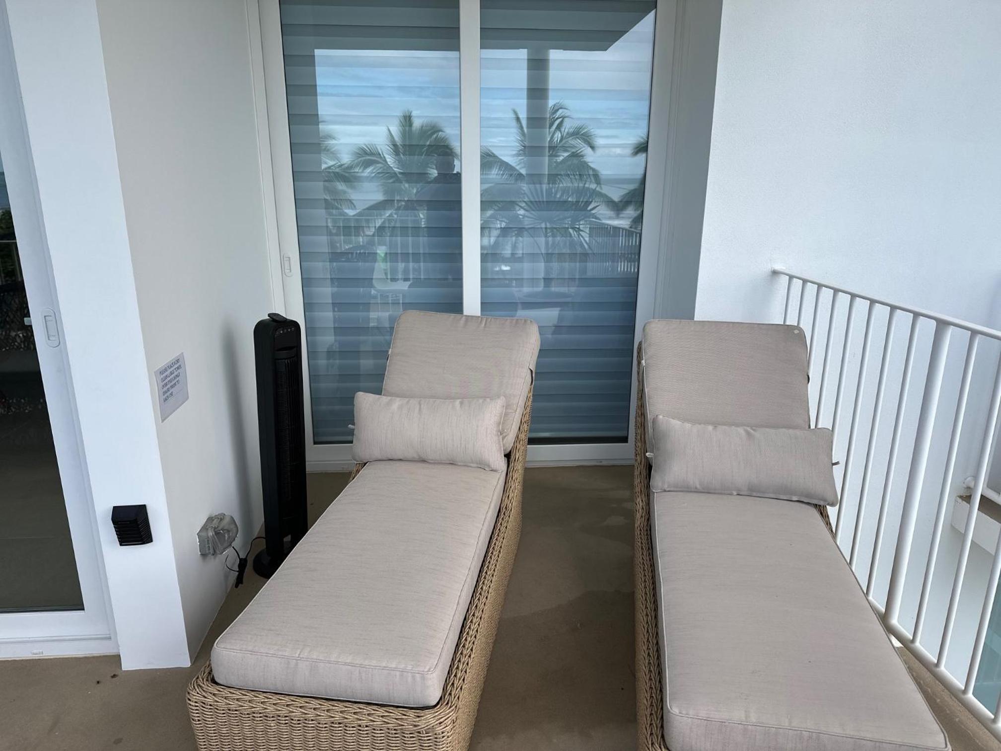 OCEAN FRONT 1 bed 