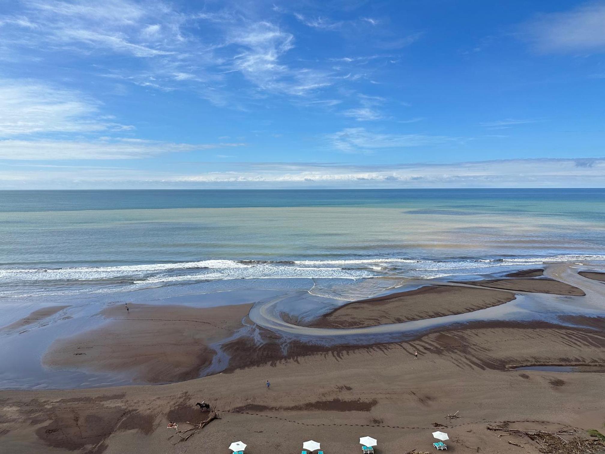 OCEAN FRONT 1 bed 