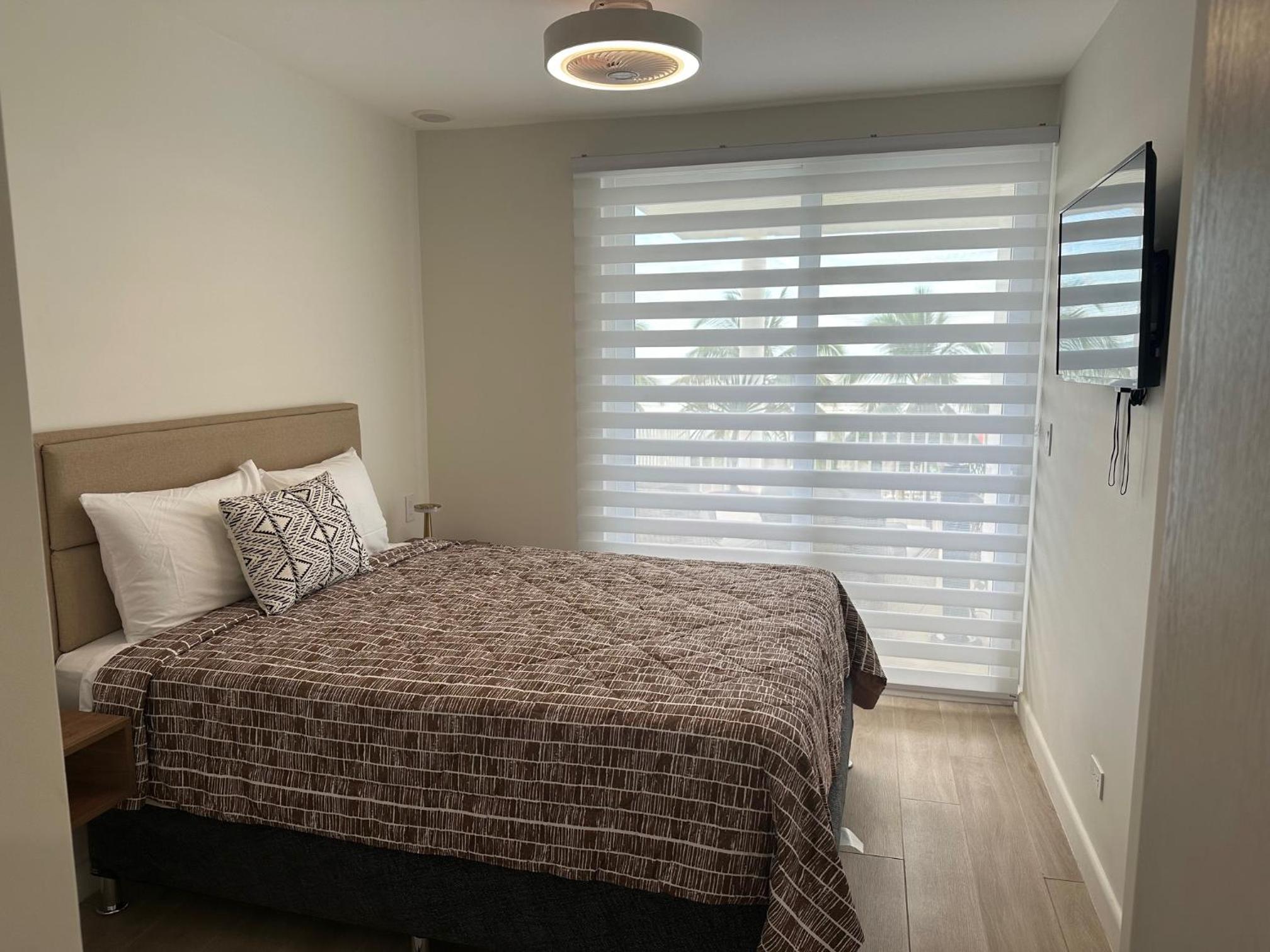 OCEAN FRONT 1 bed 