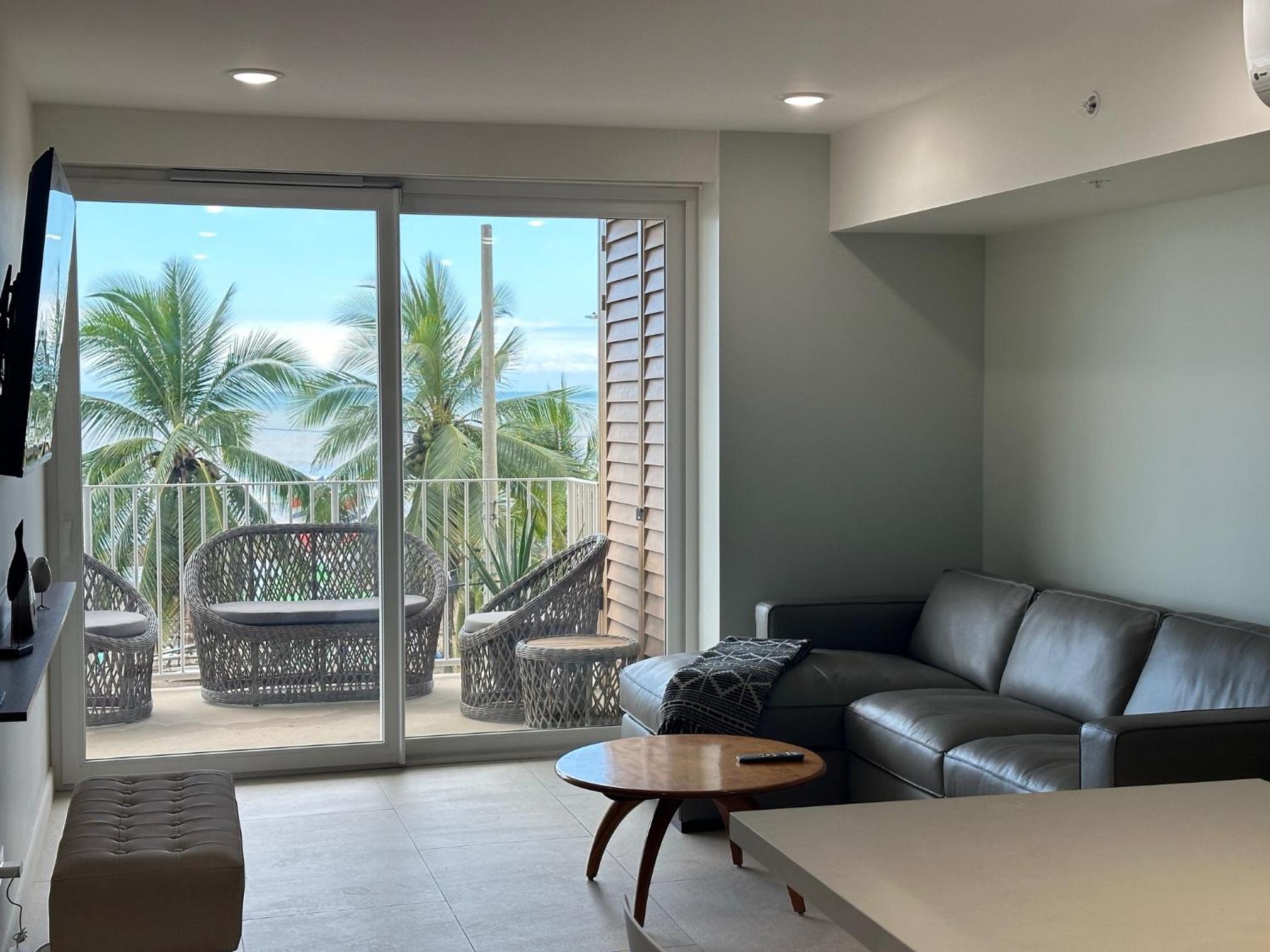 OCEAN FRONT 1 bed 