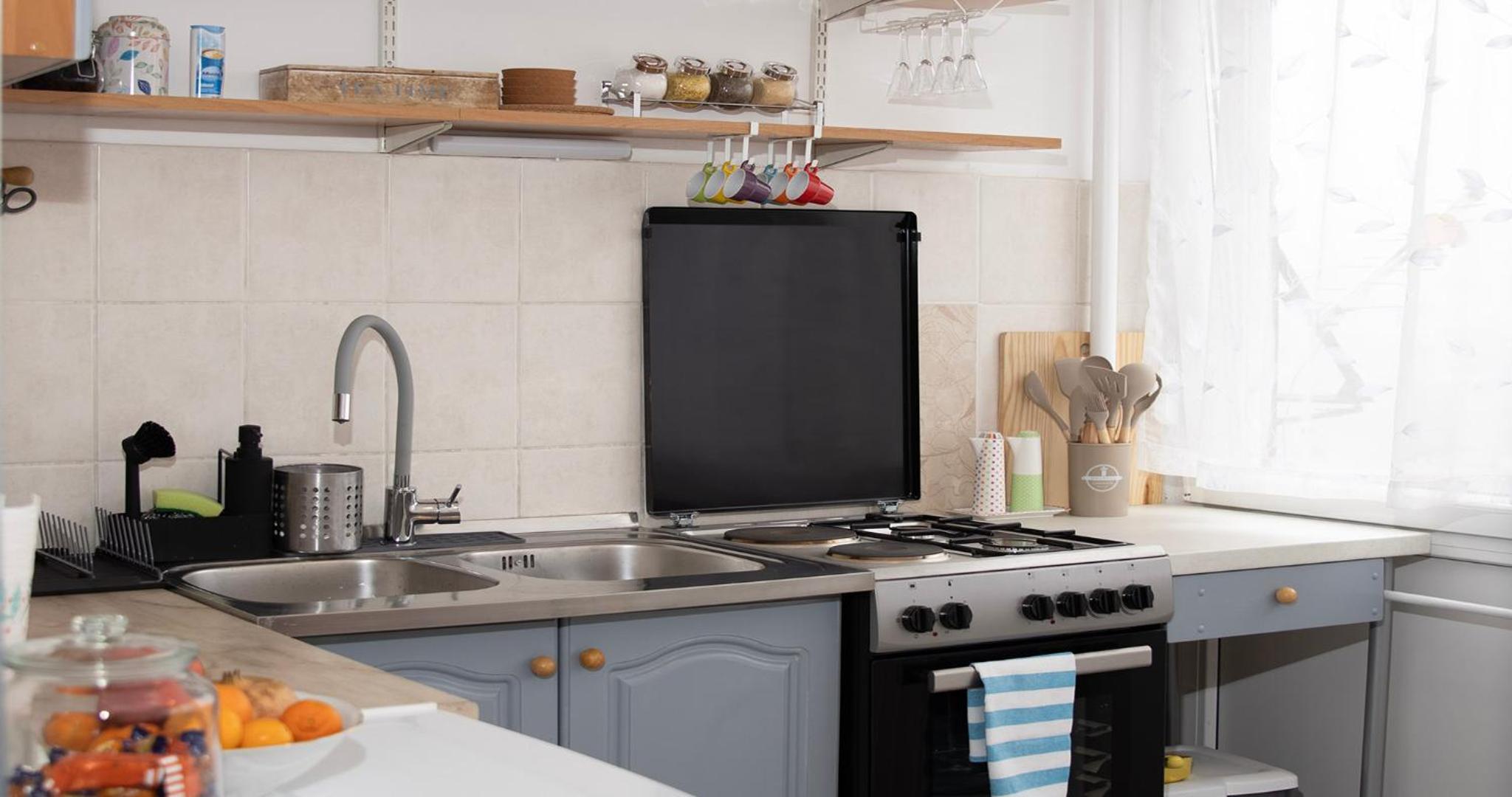 White Door Zagreb self check-in apartment with free public parking