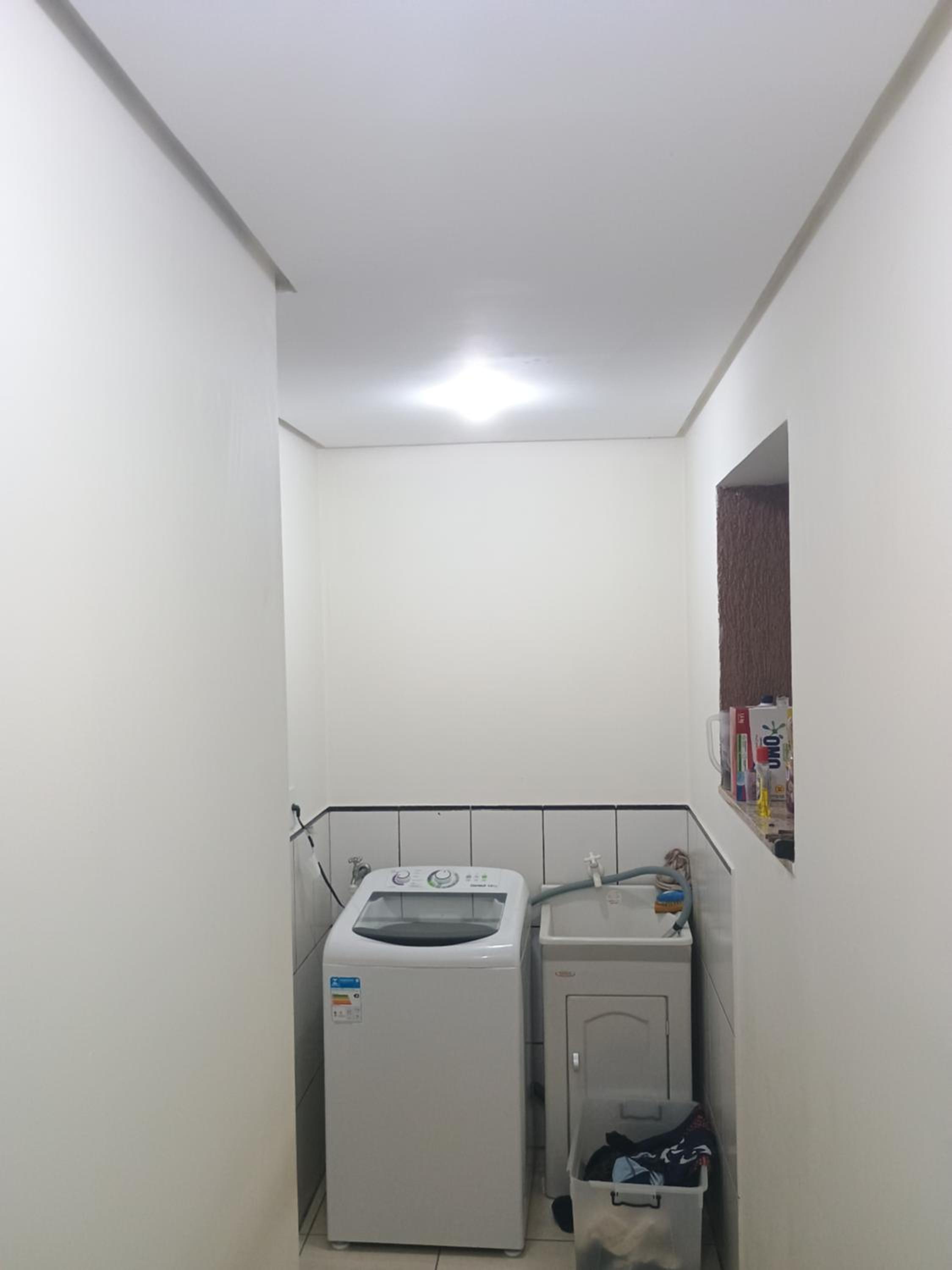 Pensão com piscina e área de lazer