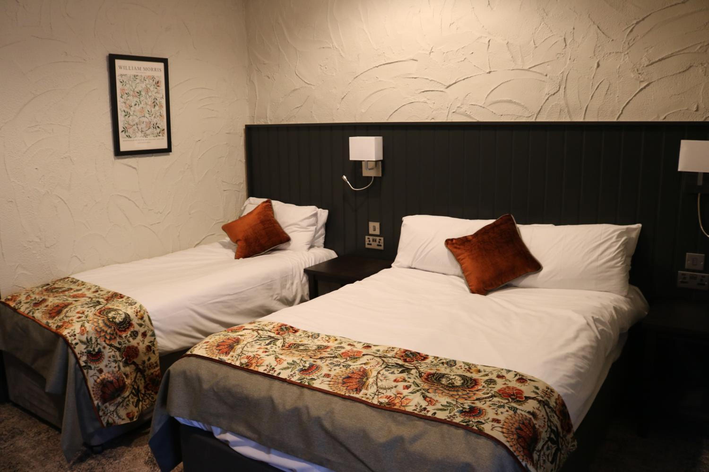 Bolton Vacations - Black Dog Inn - Property Image 45