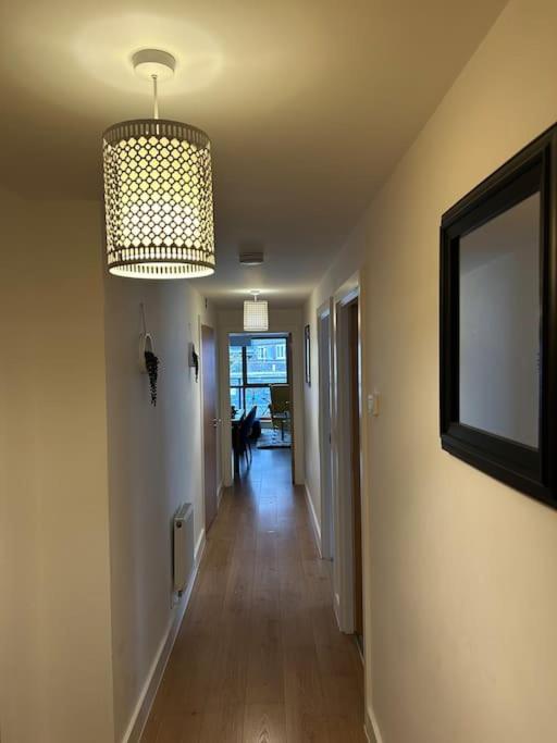 Stunning London Bridge Flat with Balcony - Close to Borough Market