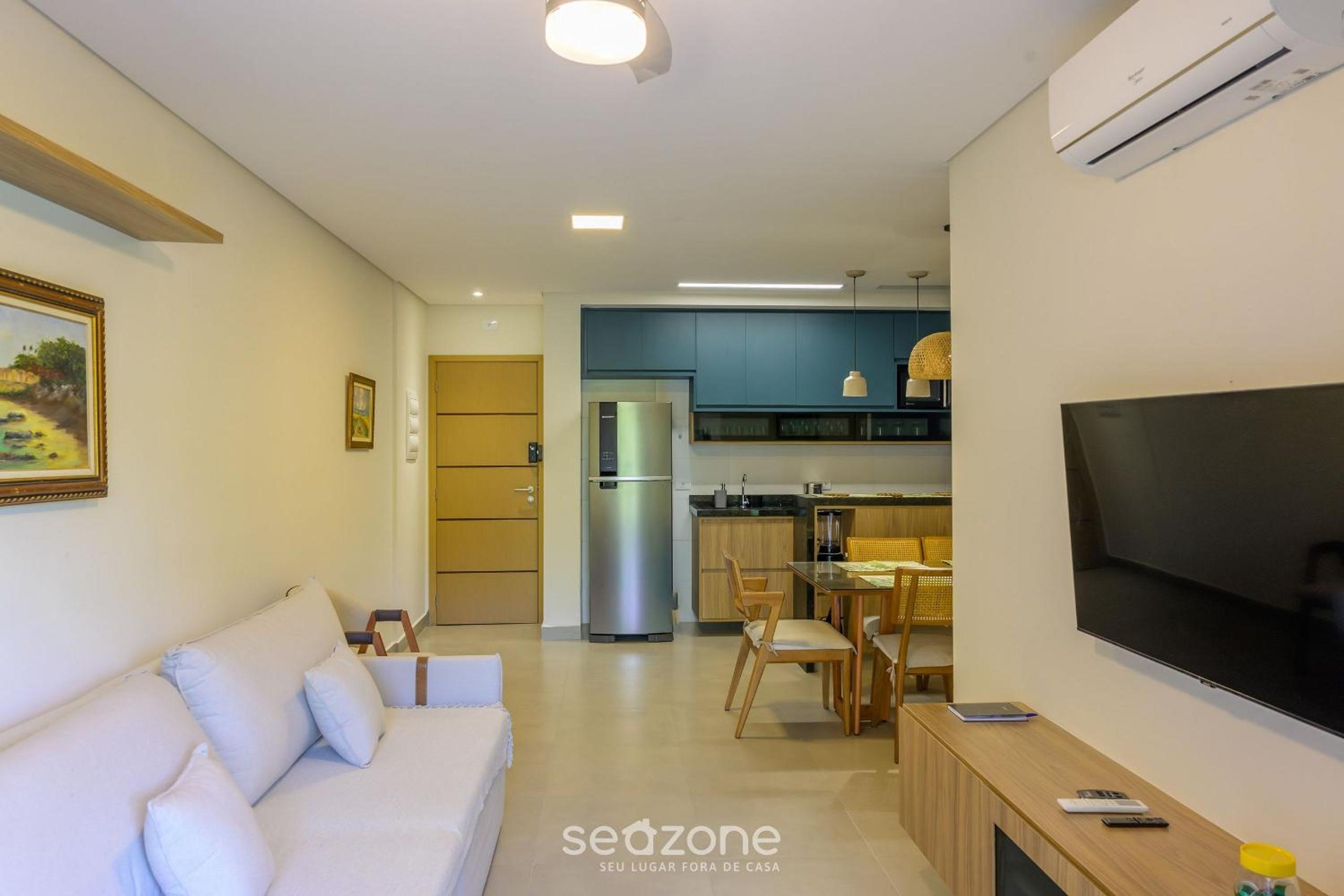 HRE - Apartments 290 m from Toninhas Beach
