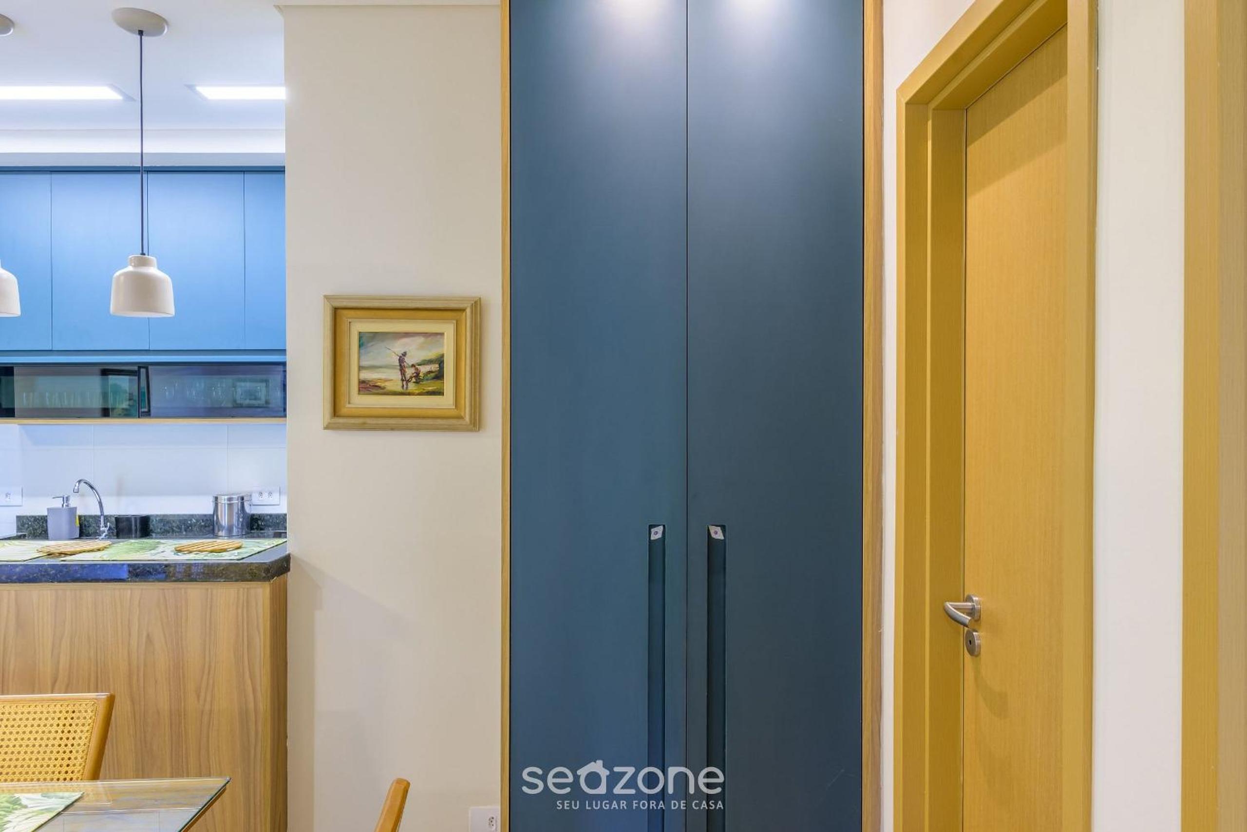 HRE - Apartments 290 m from Toninhas Beach