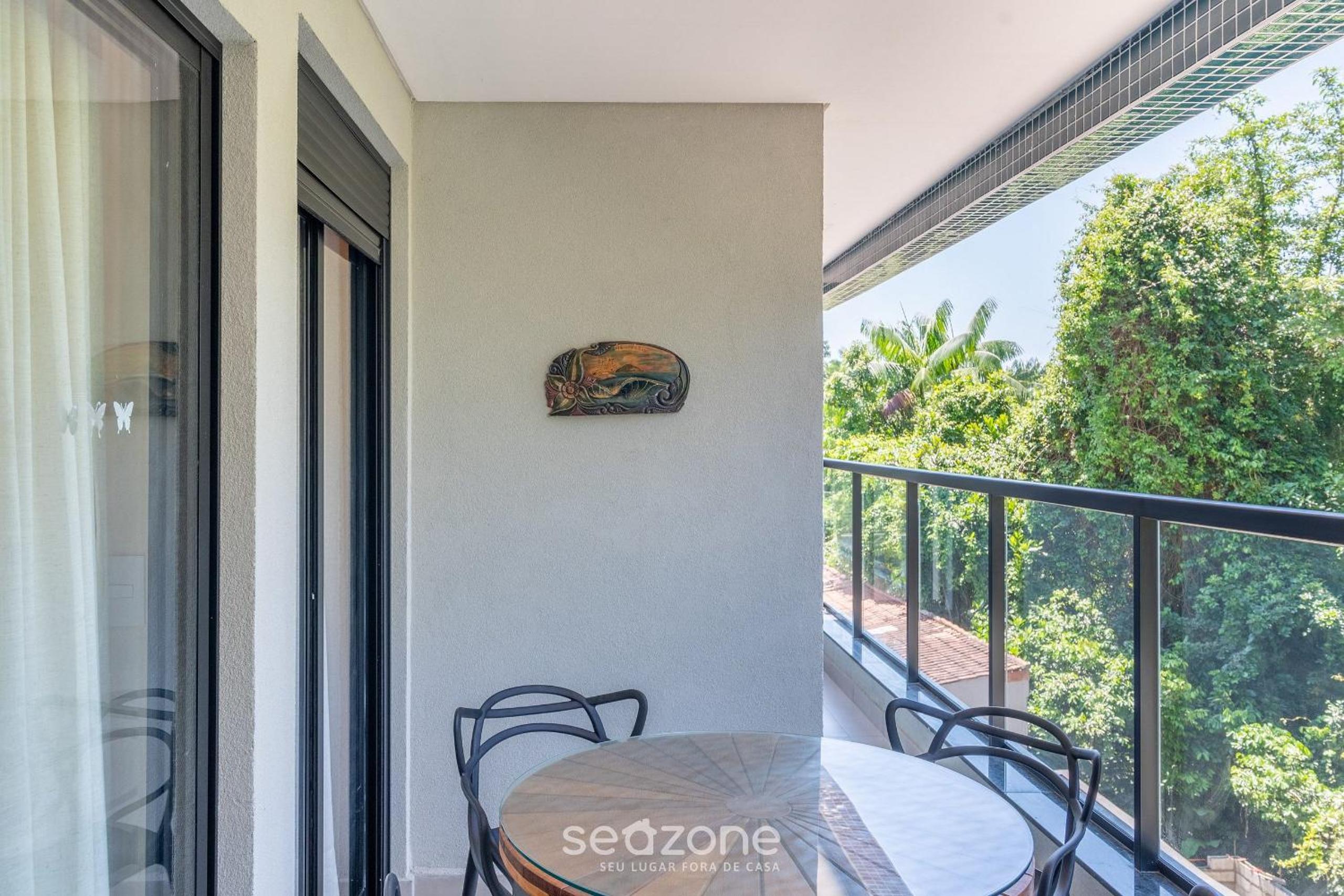 HRE - Apartments 290 m from Toninhas Beach