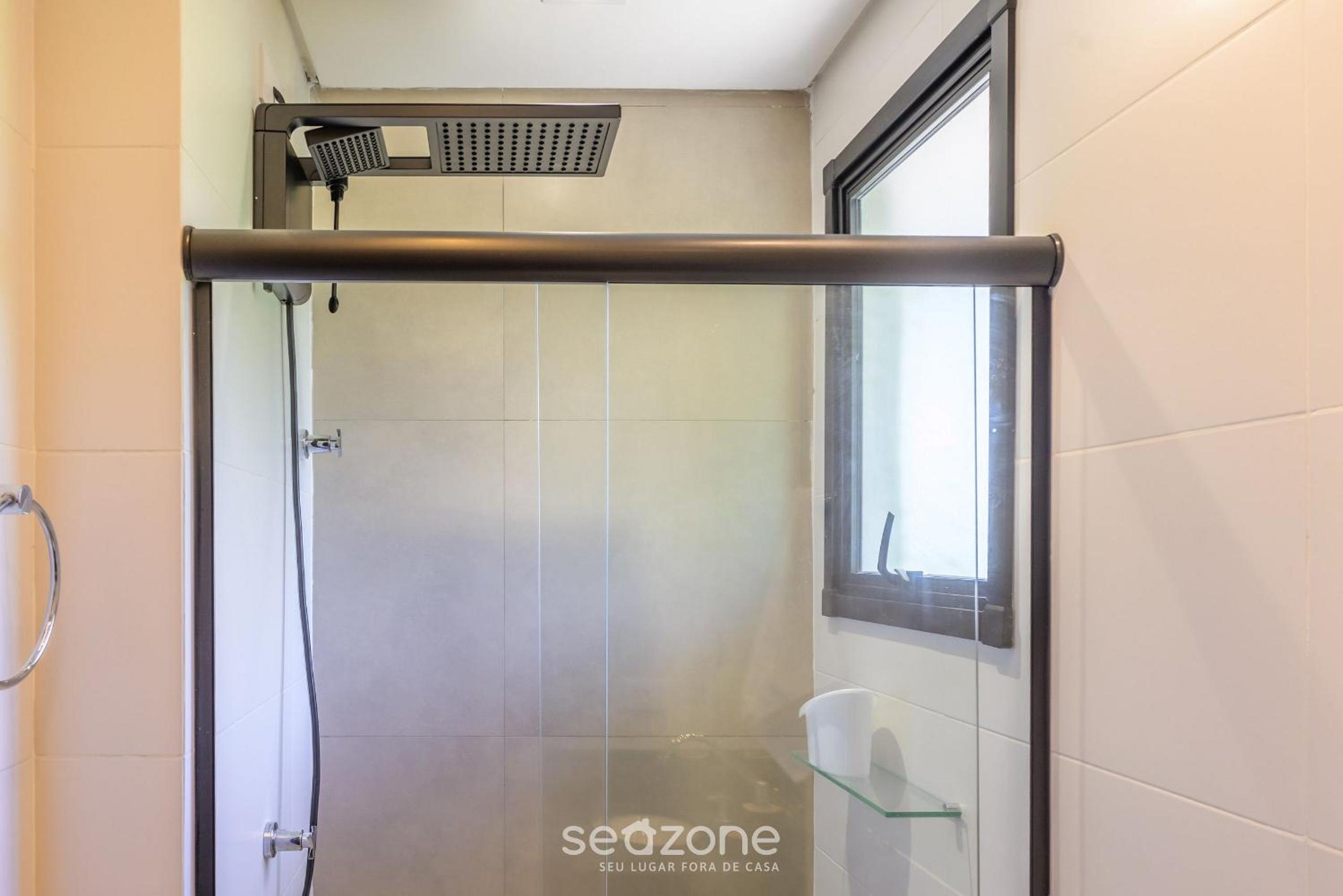 HRE - Apartments 290 m from Toninhas Beach