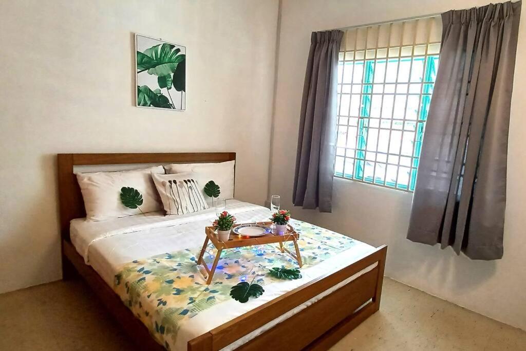 Pepper Hillside Village Home photo 1