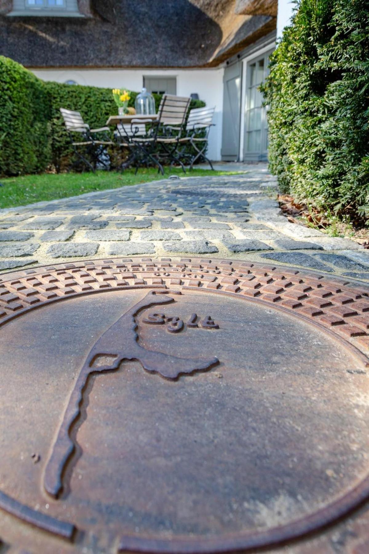 Ferienhaus Friesenhof Aenne Haus 3 - modern urlauben unter Reet in Keitum Sylt