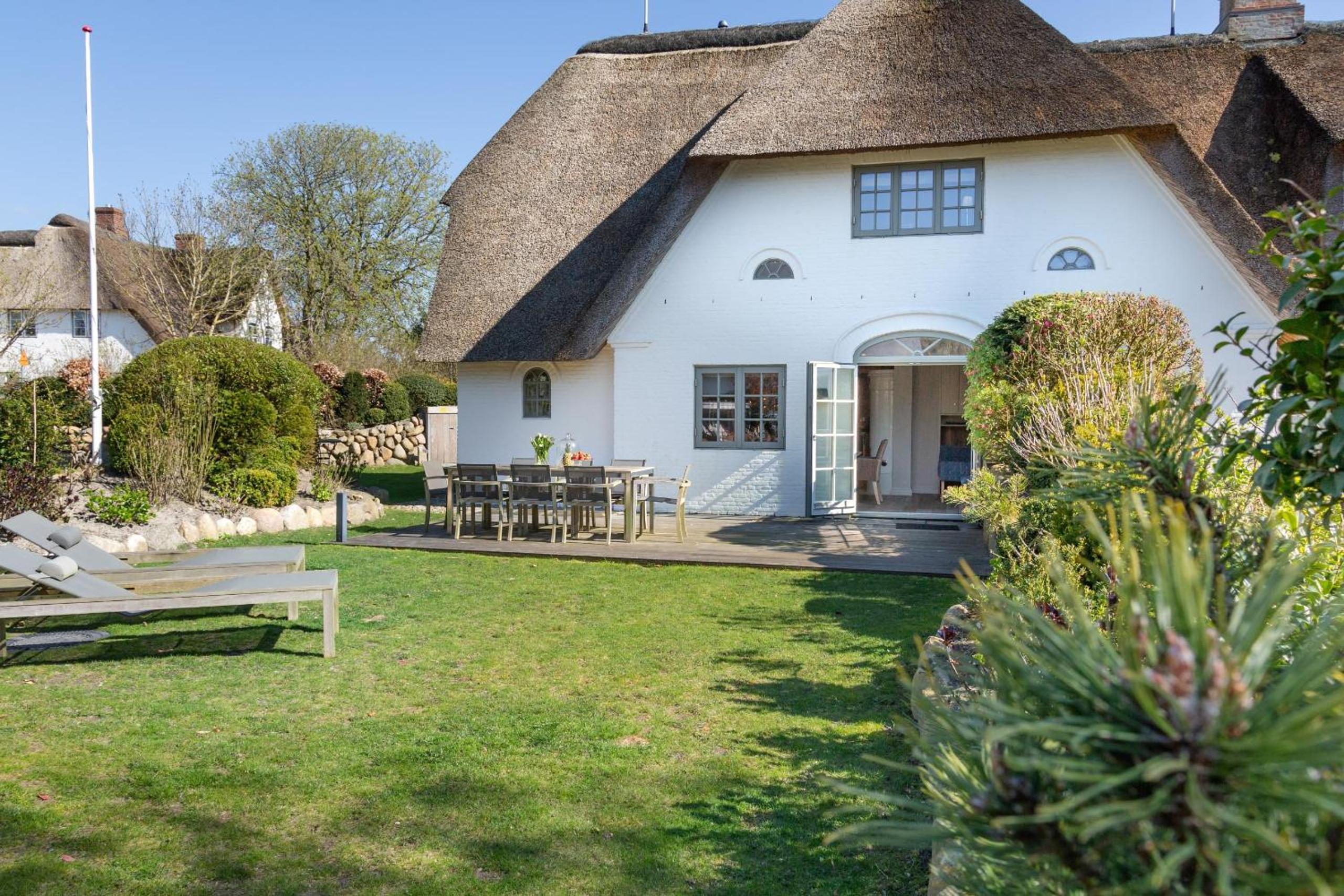 Friesenhof Aenne Haus 4 - Ihr friesisches Zuhause unter Reet in Keitum Sylt
