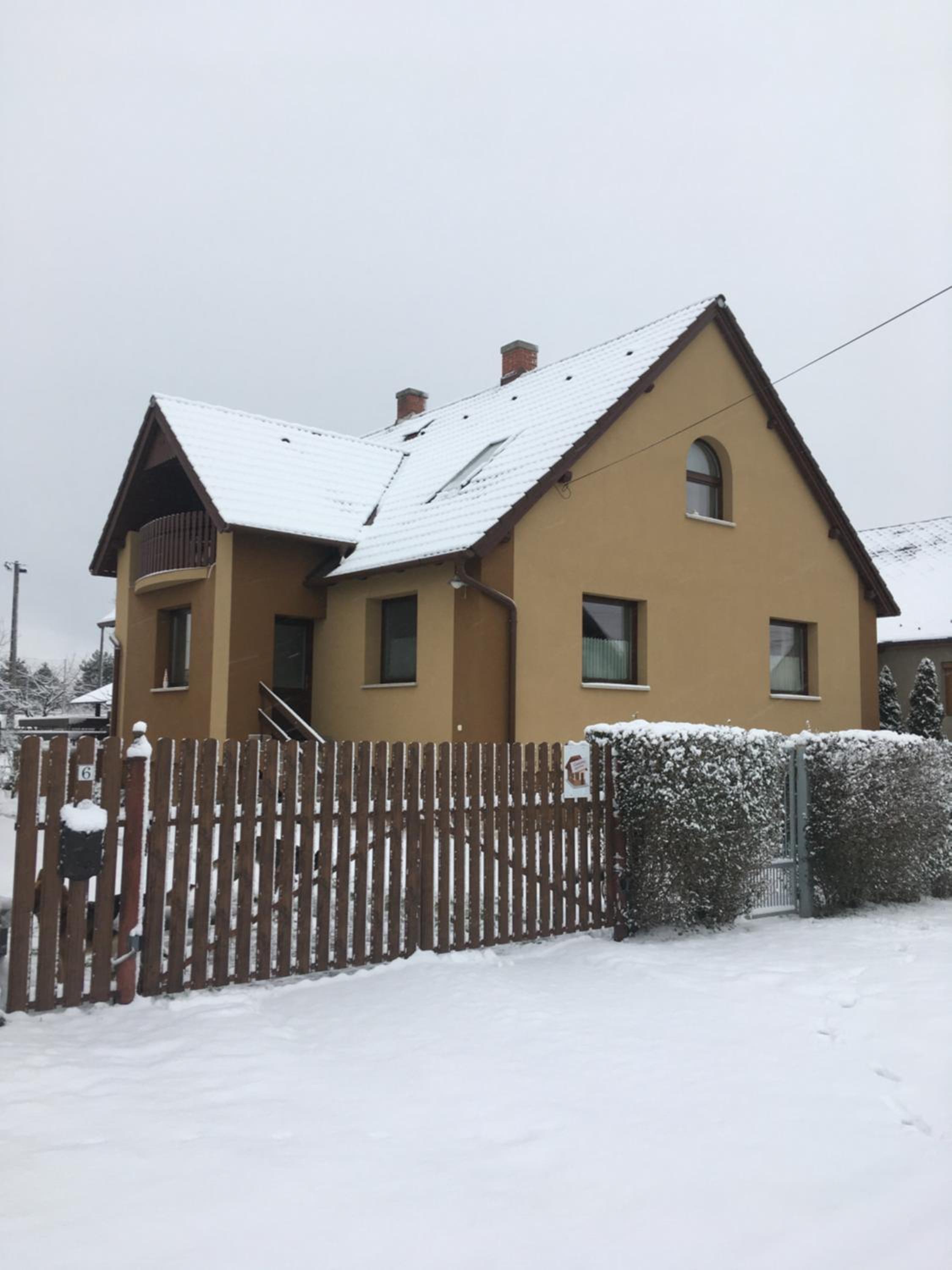CsaládiHáz Apartman