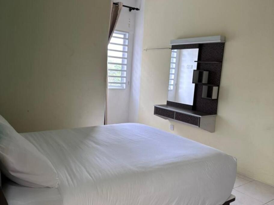 Homestay Furqan Tanah Rata photo 4